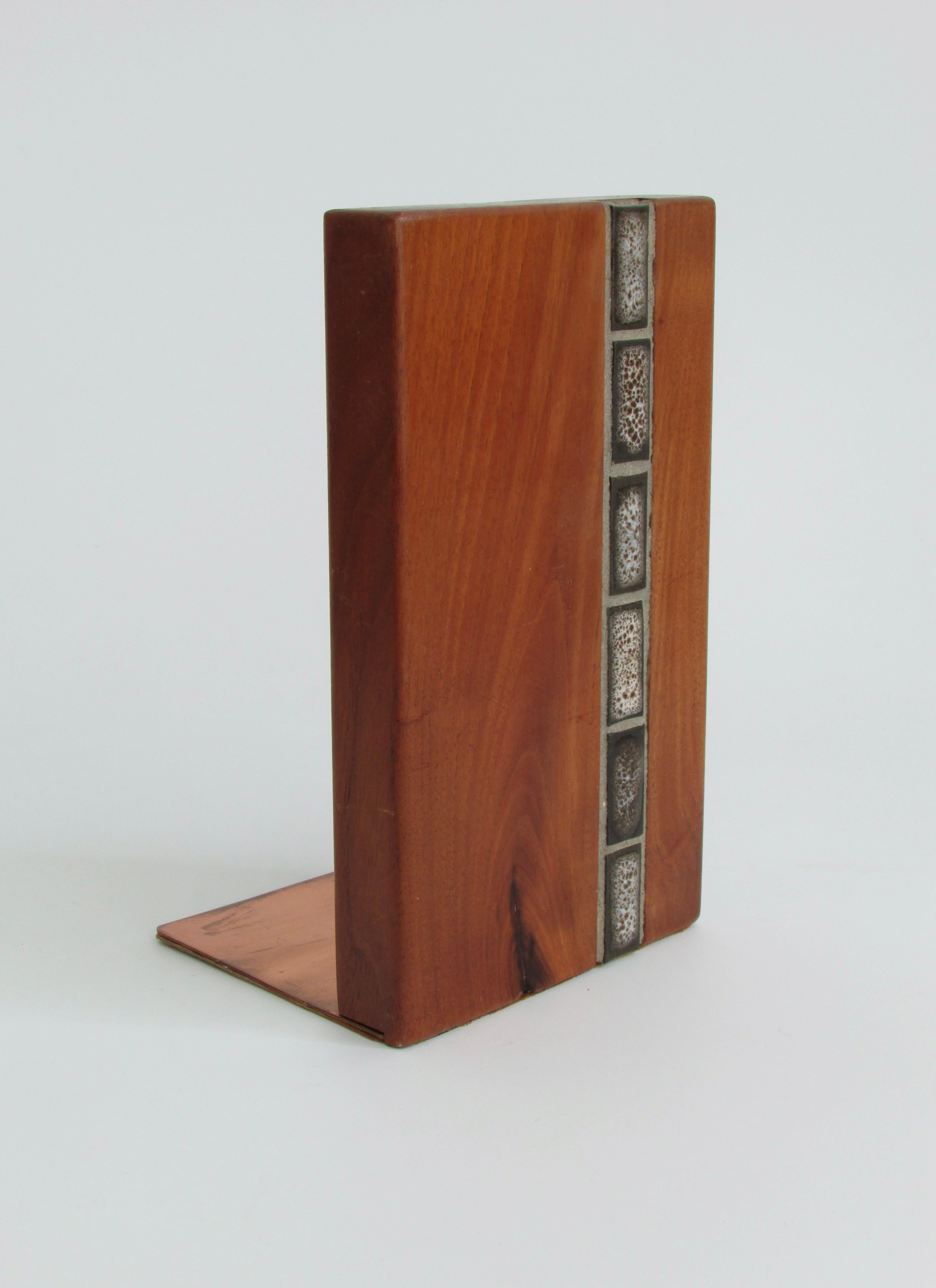 Four Marshall Studio Martz tile on walnut modernist  book ends In Good Condition In Ferndale, MI