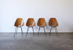 Quattro sedie Medea di Vittorio Nobili, Fratelli Tagliabue, Italia, anni '50