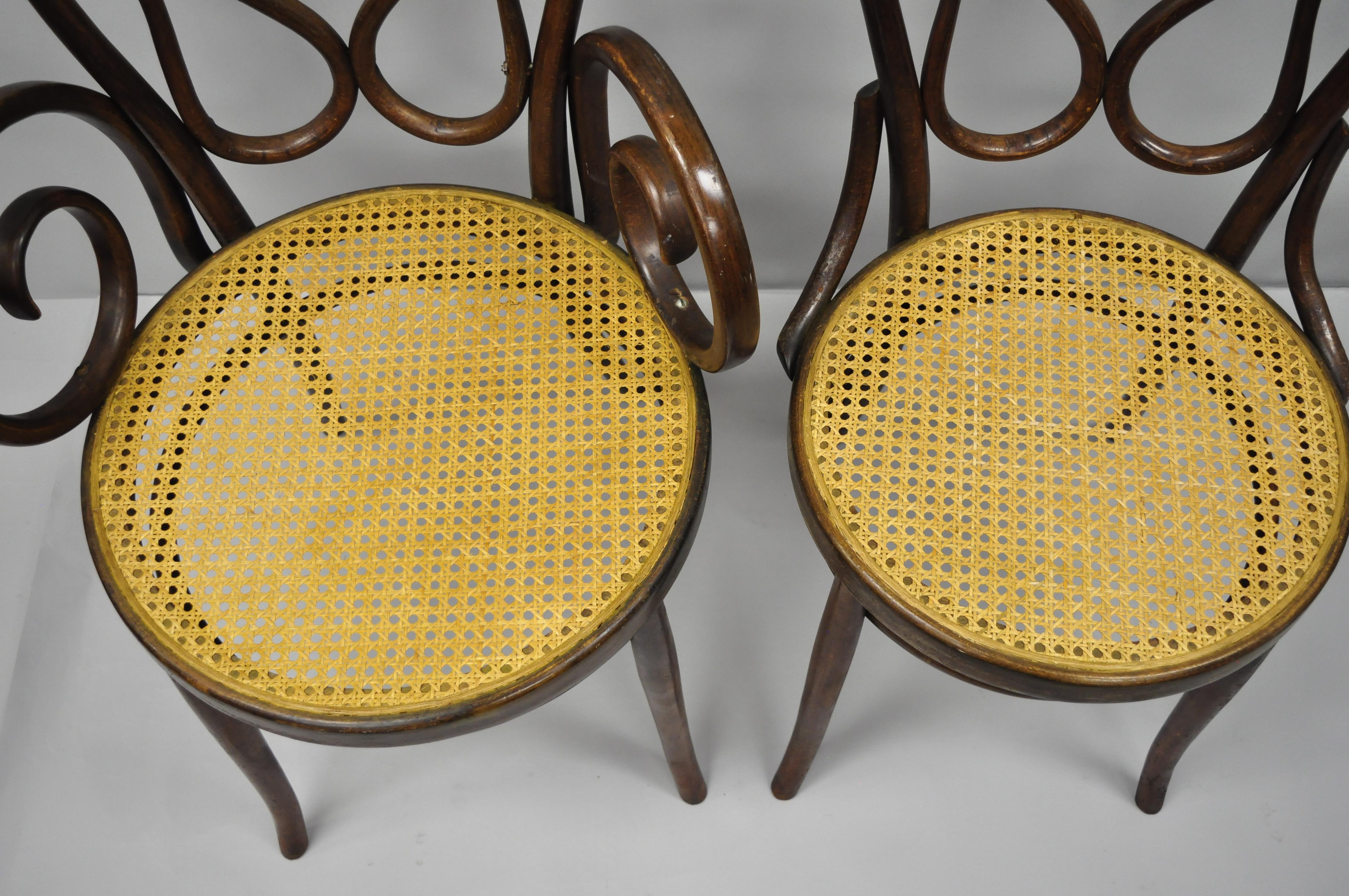 European Four Michael Thonet Bentwood Round Cane Seat Cafe Bistro Dining Chairs Gebruder