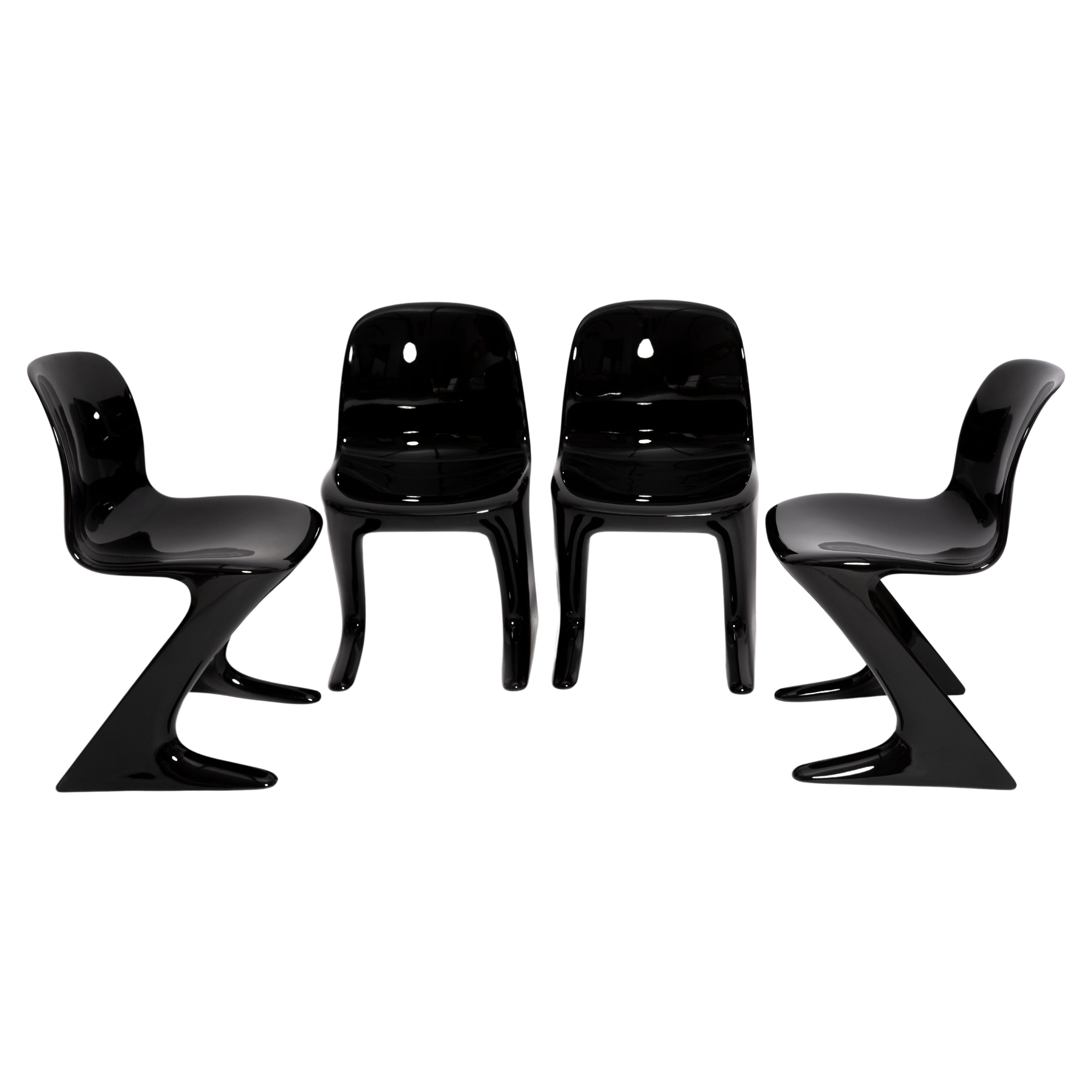 Quatre chaises Kangourou noires du milieu du siècle conçues par Ernst Moeckl, Allemagne, années 1960