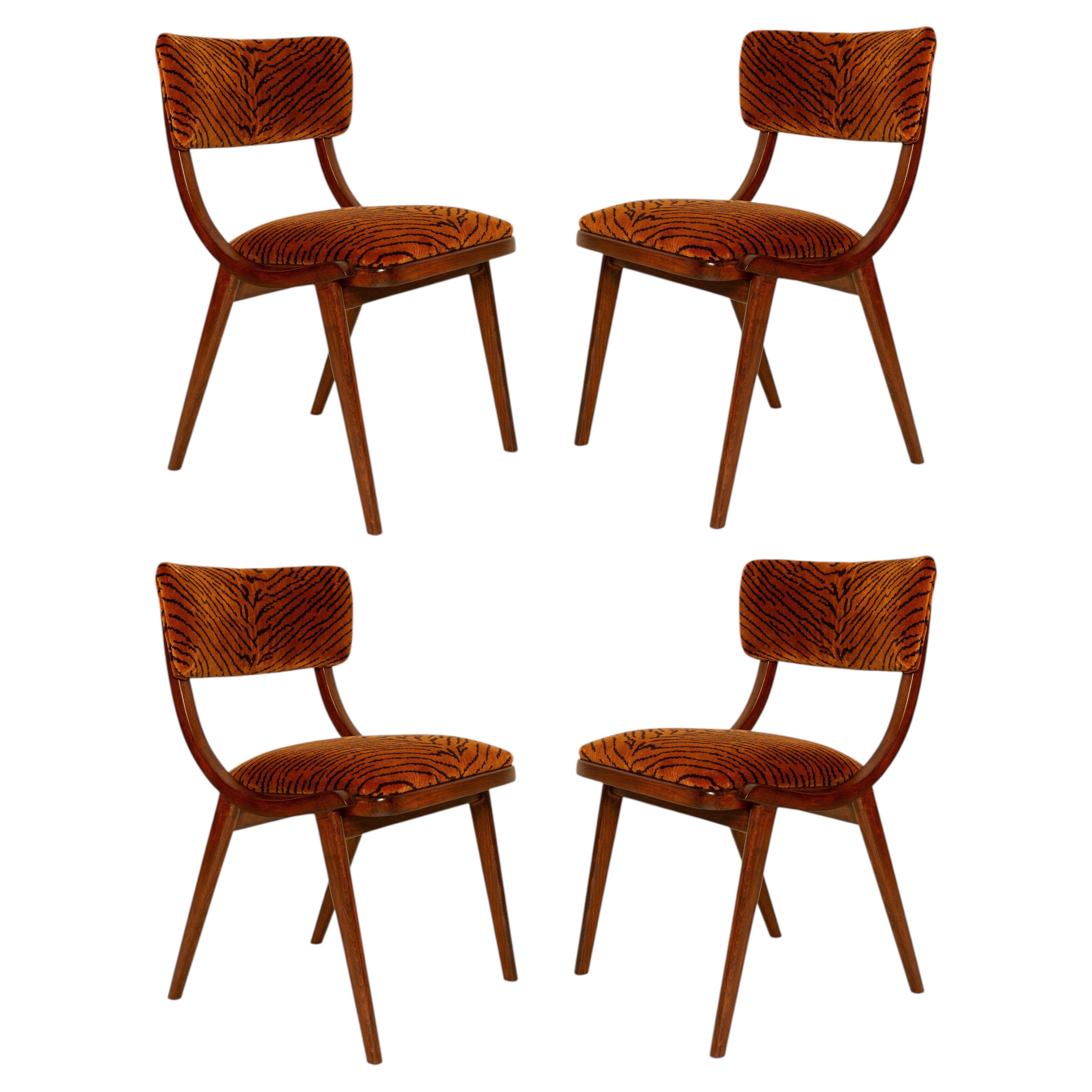 How can you tell if a dining chair is antique?