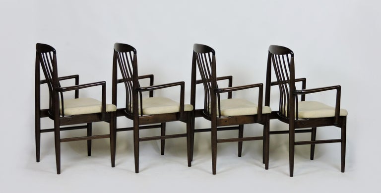 Four Mid Century Danish Modern Walnut Benny Linden BL10A Sanne Dining Chairs In Good Condition For Sale In Chesterfield, NJ