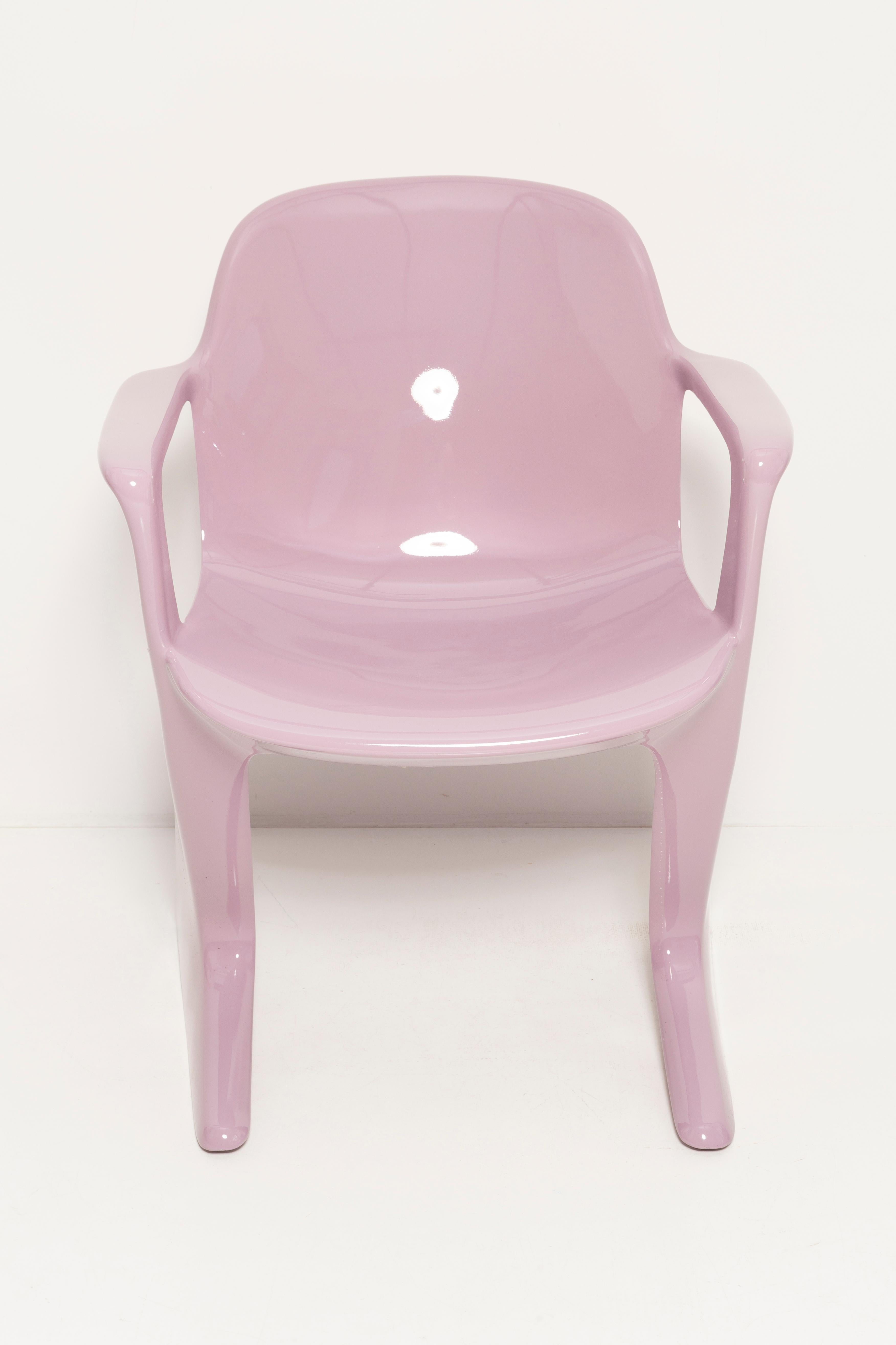 Laqué Quatre chaises Kangourou lavande du milieu du siècle conçues par Ernst Moeckl, Allemagne, 1968 en vente