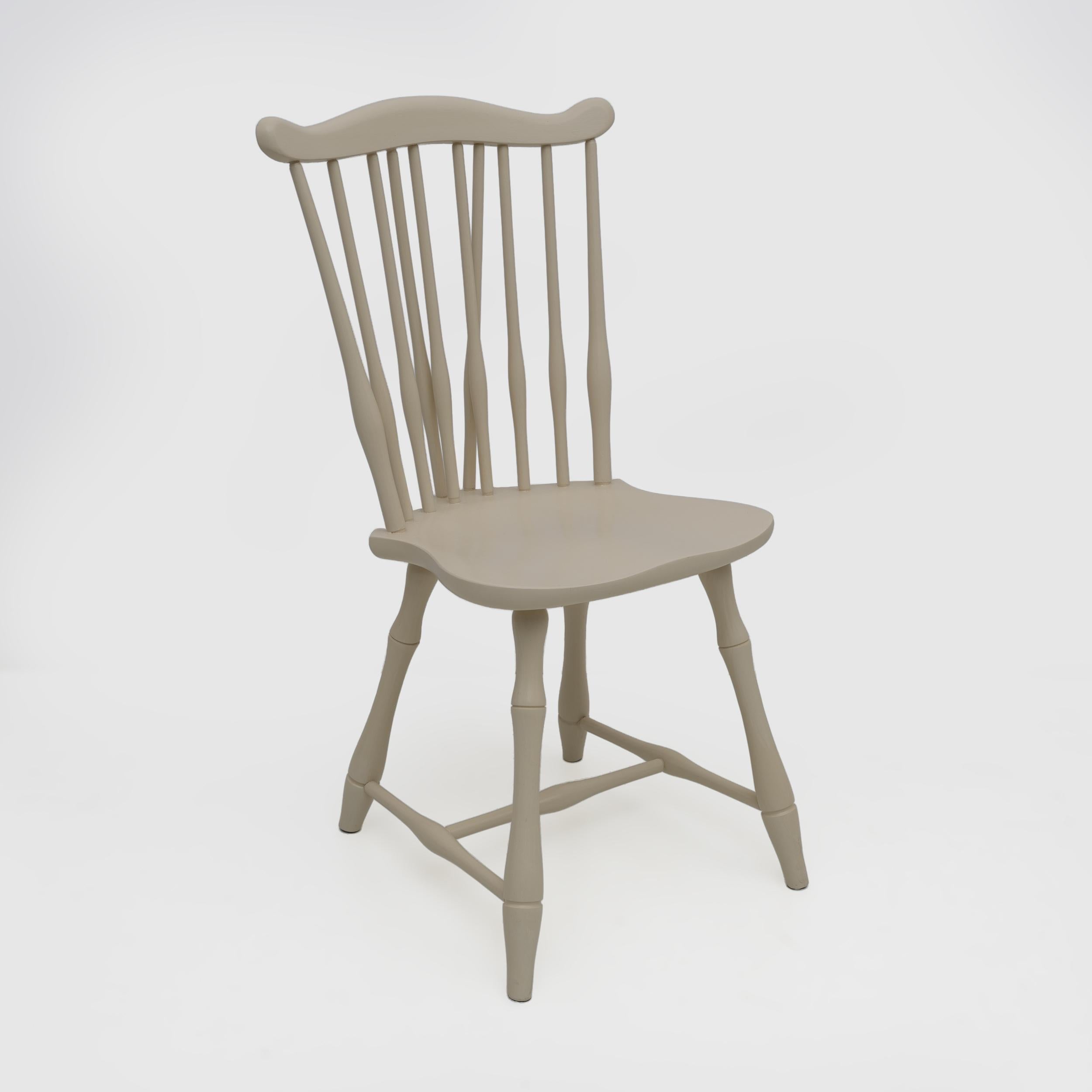 Four chairs in ivory lacquer produced by the well-known Italian company Pizzetti of Rome. Recently restored.