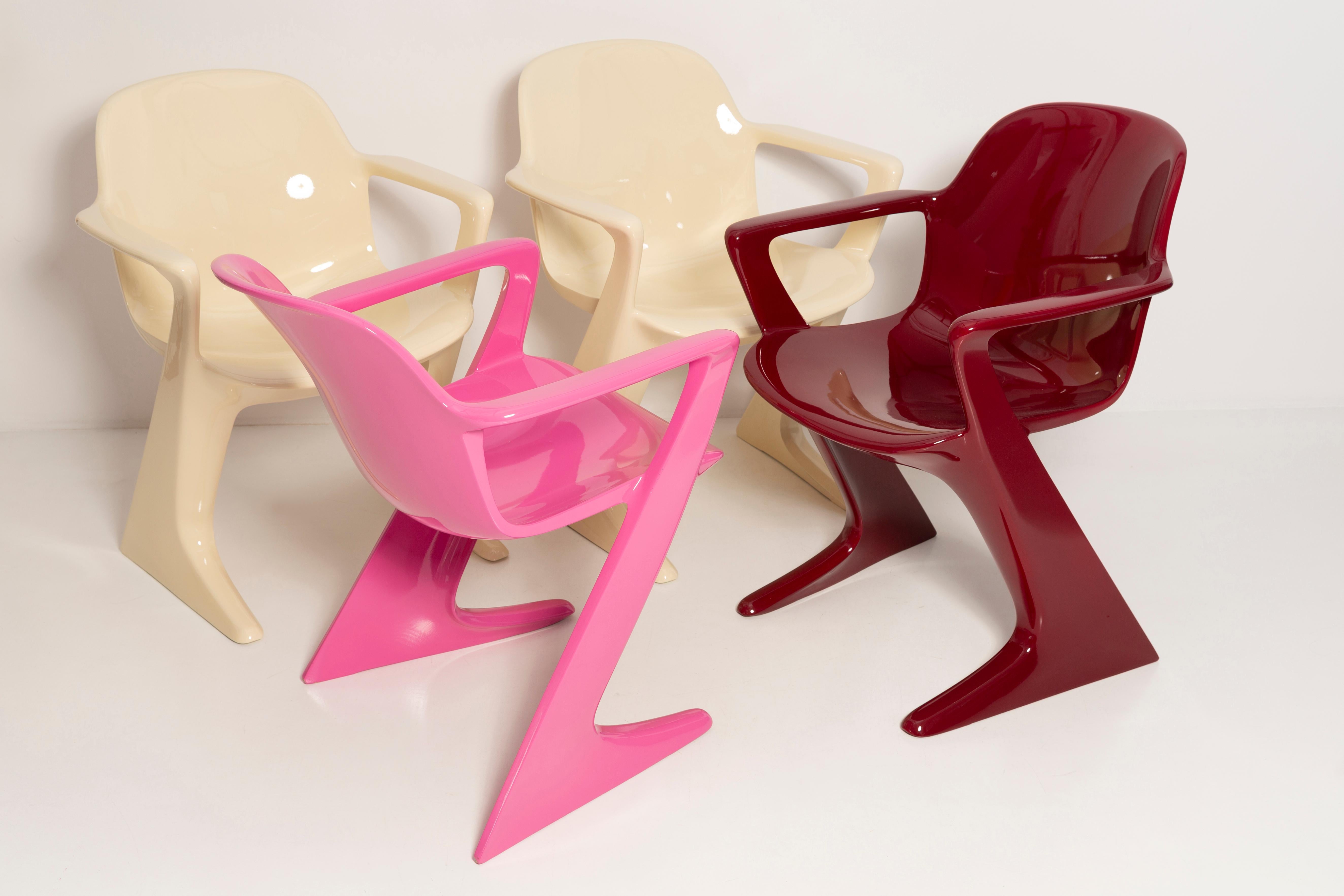 This model is called Z-chair. Designed in 1968 in the GDR by Ernst Moeckl and Siegfried Mehl, German Version of the Panton chair. Also called kangoroo chair or variopur chair. Produced in eastern Germany.

Chairs are after renovation - new semi
