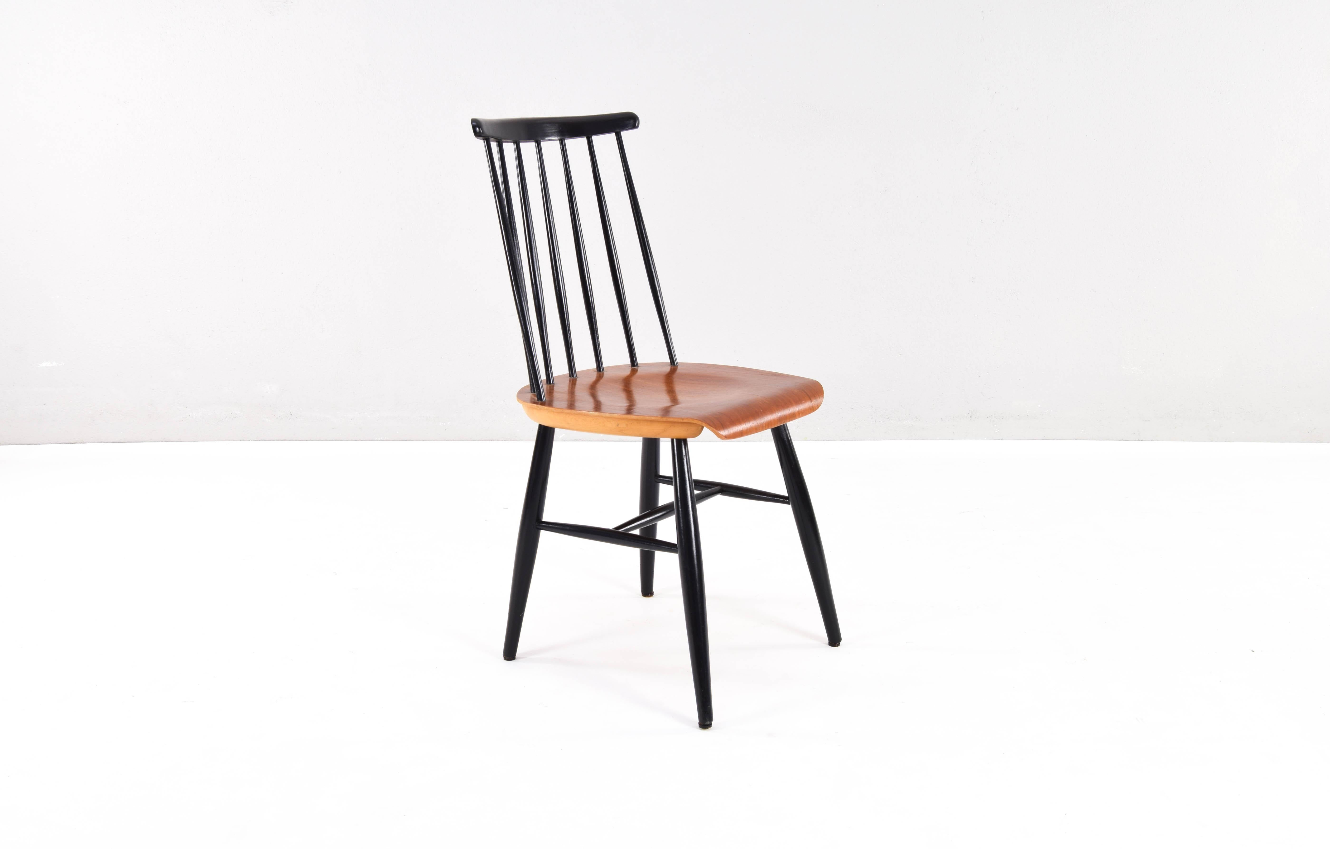 Teak Four Mid Century Scandinavian Modern Fanett Dining Chairs by Ilmari Tapiovaara For Sale