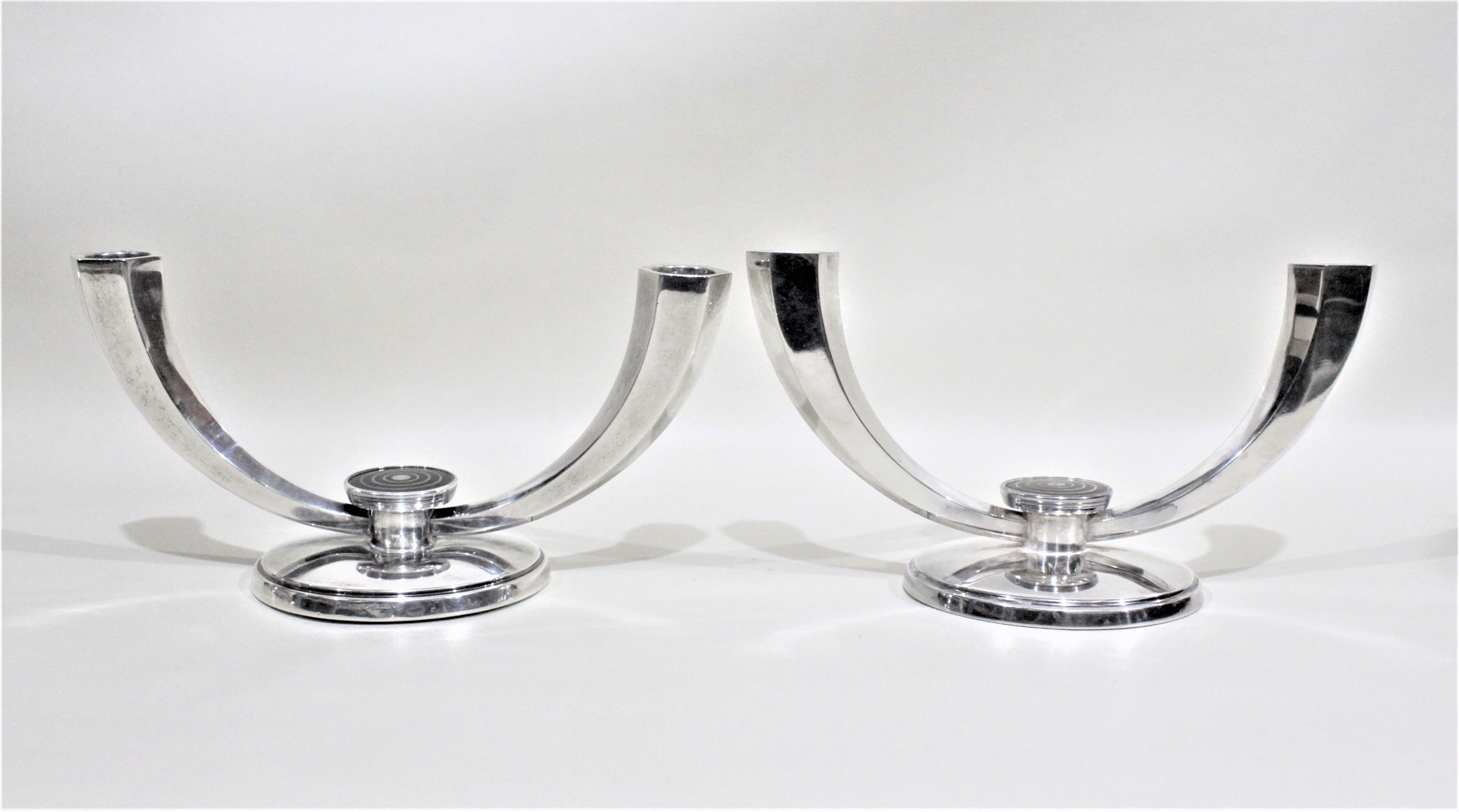 Cuatro candelabros de doble rama de plata de ley de mediados de siglo de J. Tostrup Noruega en venta 2
