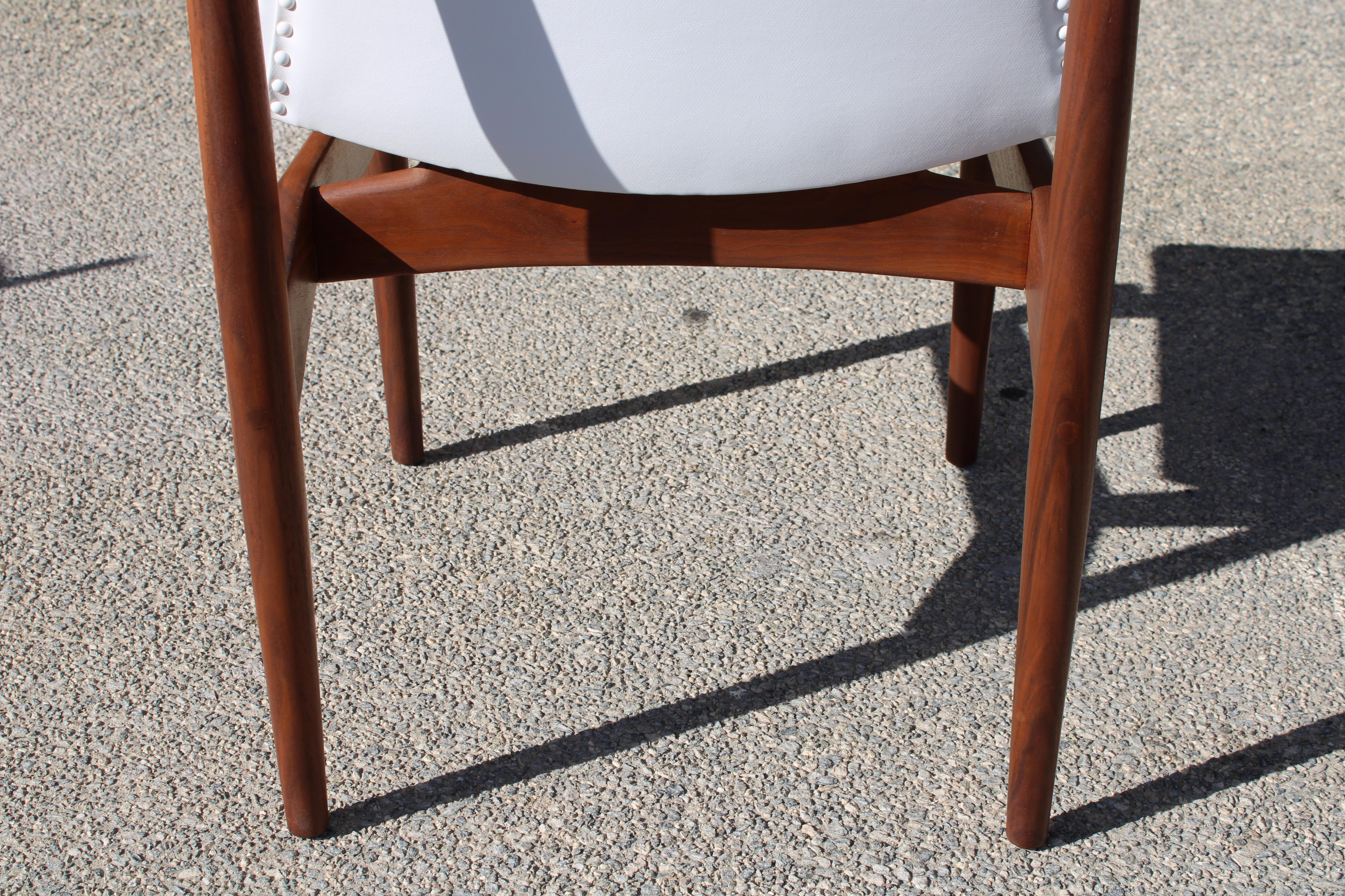 Four Dining Chairs Attributed to Greta Grossman for Glenn of California 2