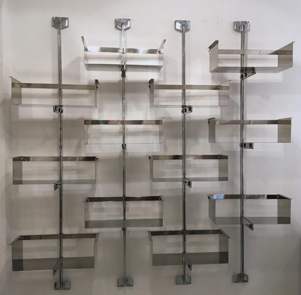 Four Modular Wall-Mounted Shelving System by Vittorio Introini for Saporiti 1969 5