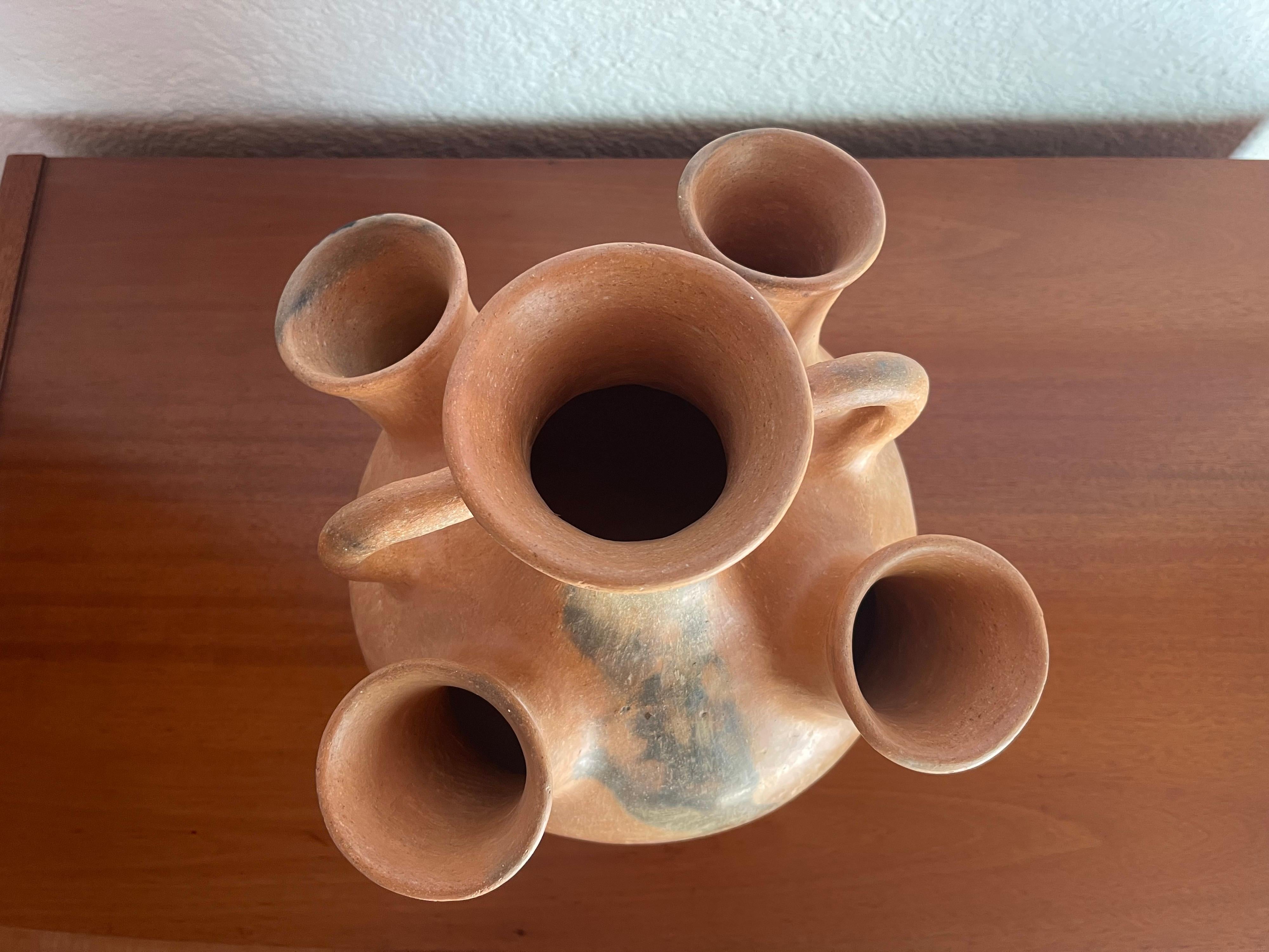 Four Mouth Rustic Mexican Vessel Handmade in Tlahuitoltepec Oaxaca Terracotta In Excellent Condition In Queretaro, Queretaro