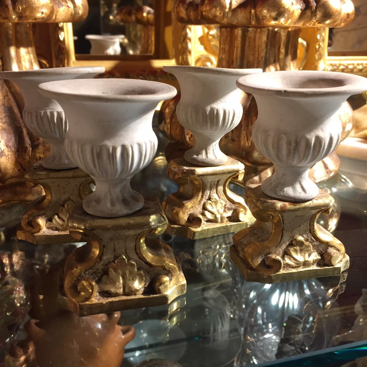18th Century Four Neoclassical Italian Biscuit Vases on Giltwood Bases Table Decorations For Sale