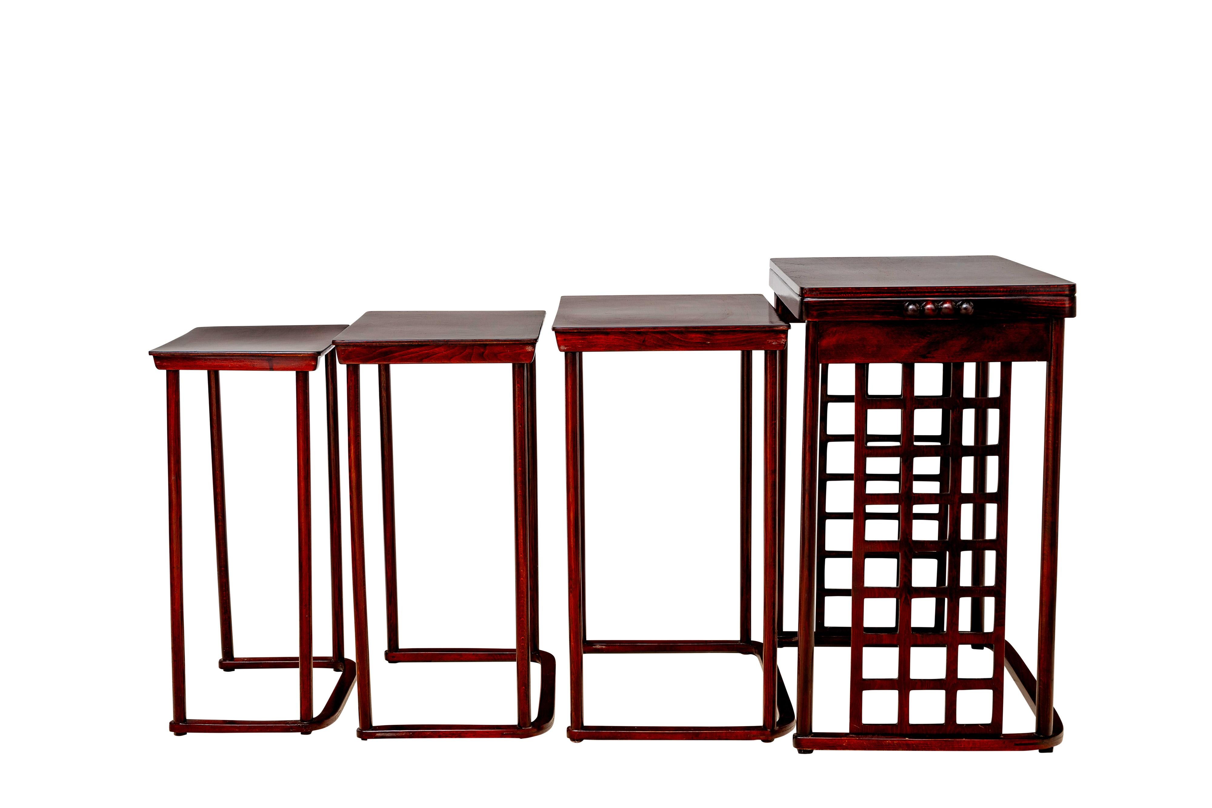 Art Nouveau Quattro tavolini Josef Hoffmann J. & J. Kohn 1910 ca. in vendita