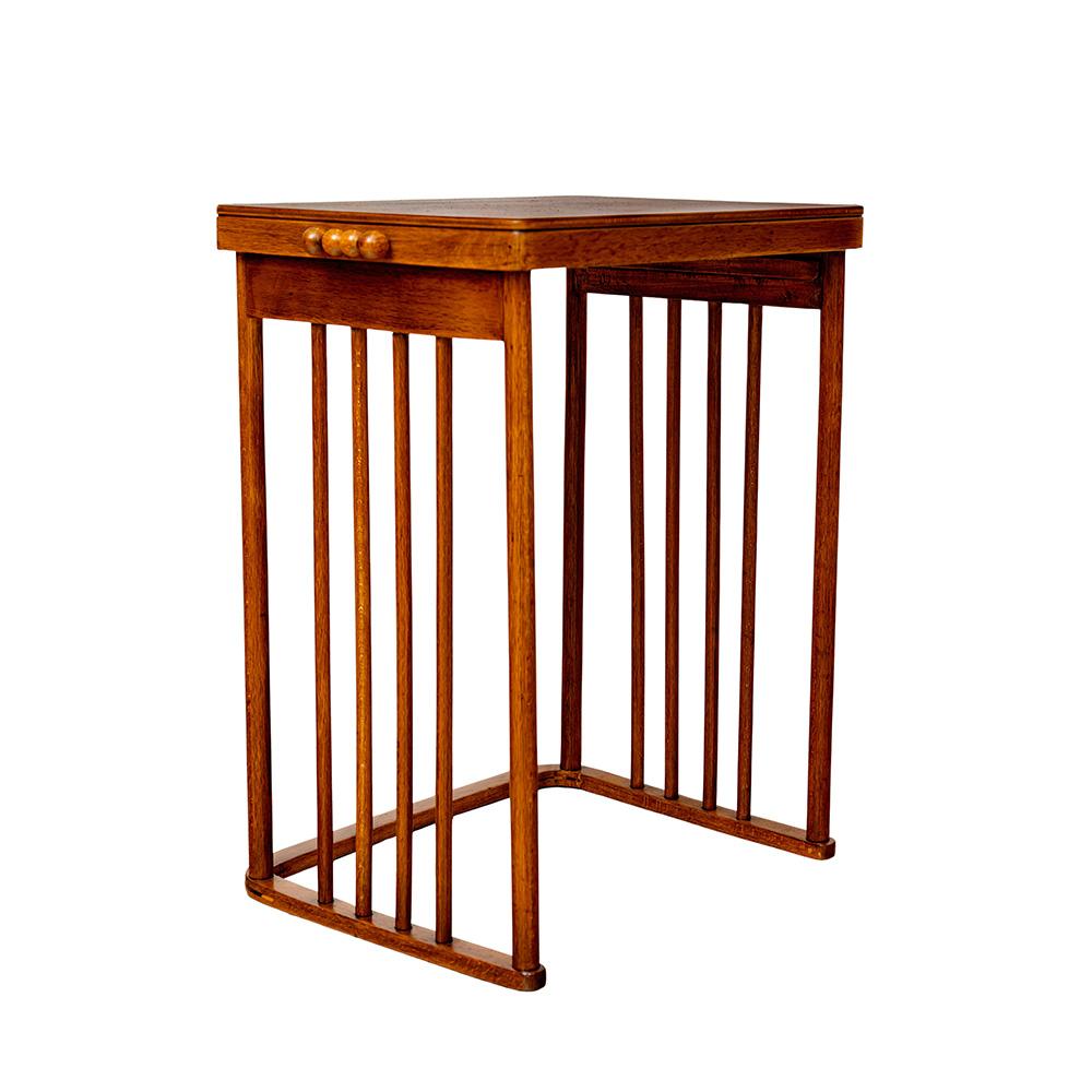Vier Nisttische Josef Hoffmann J. & J. Kohn ca. 1910 (20. Jahrhundert) im Angebot