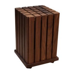 Lampe sculpturale en bois de noyer : les quatre nobles vérités