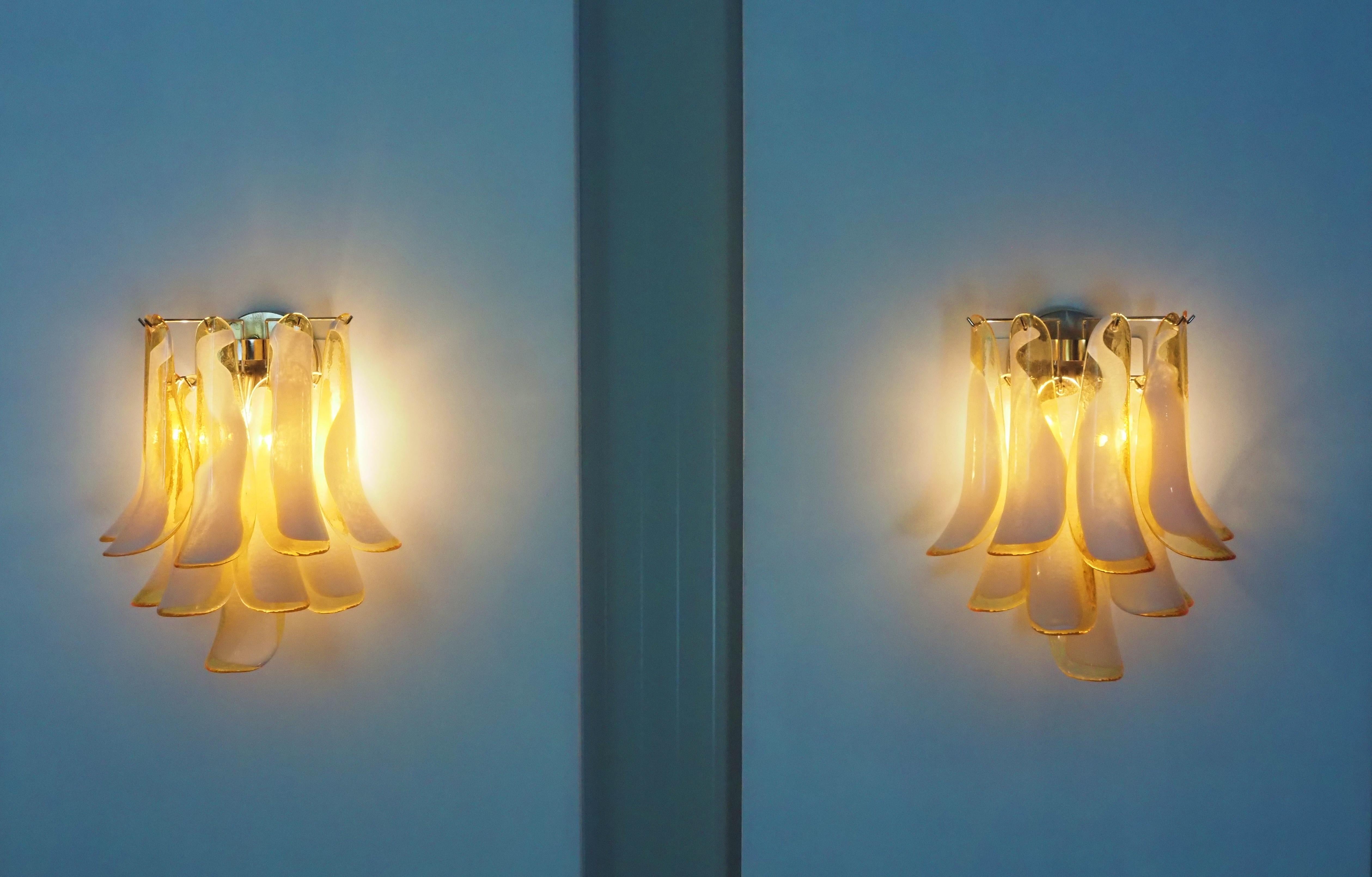 Midcentury Four of Italian Milk and Honey Murano Sconces For Sale 2