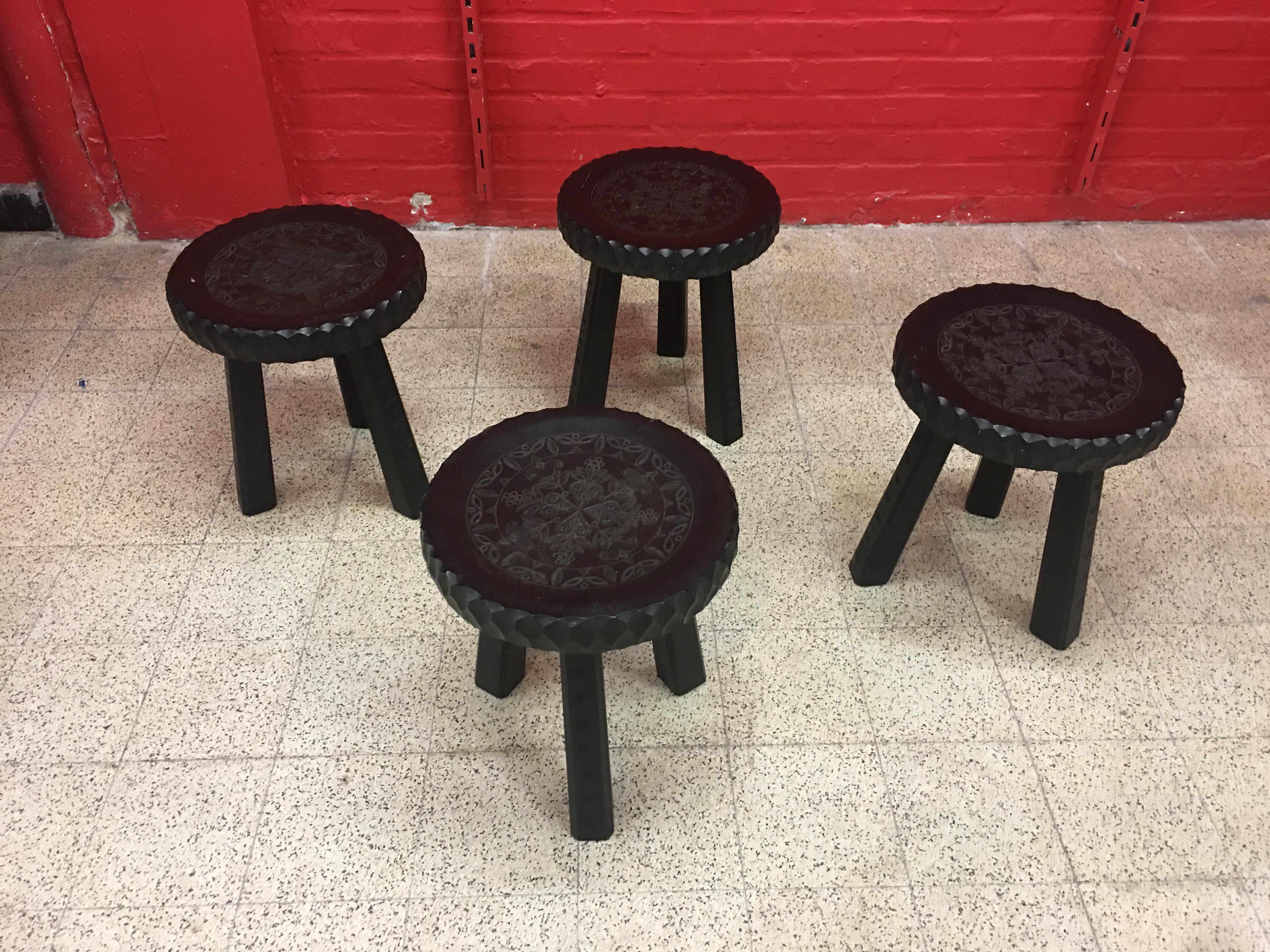 Four Organic Stools in Blackened Wood, circa 1950-1960 In Good Condition For Sale In Saint-Ouen, FR