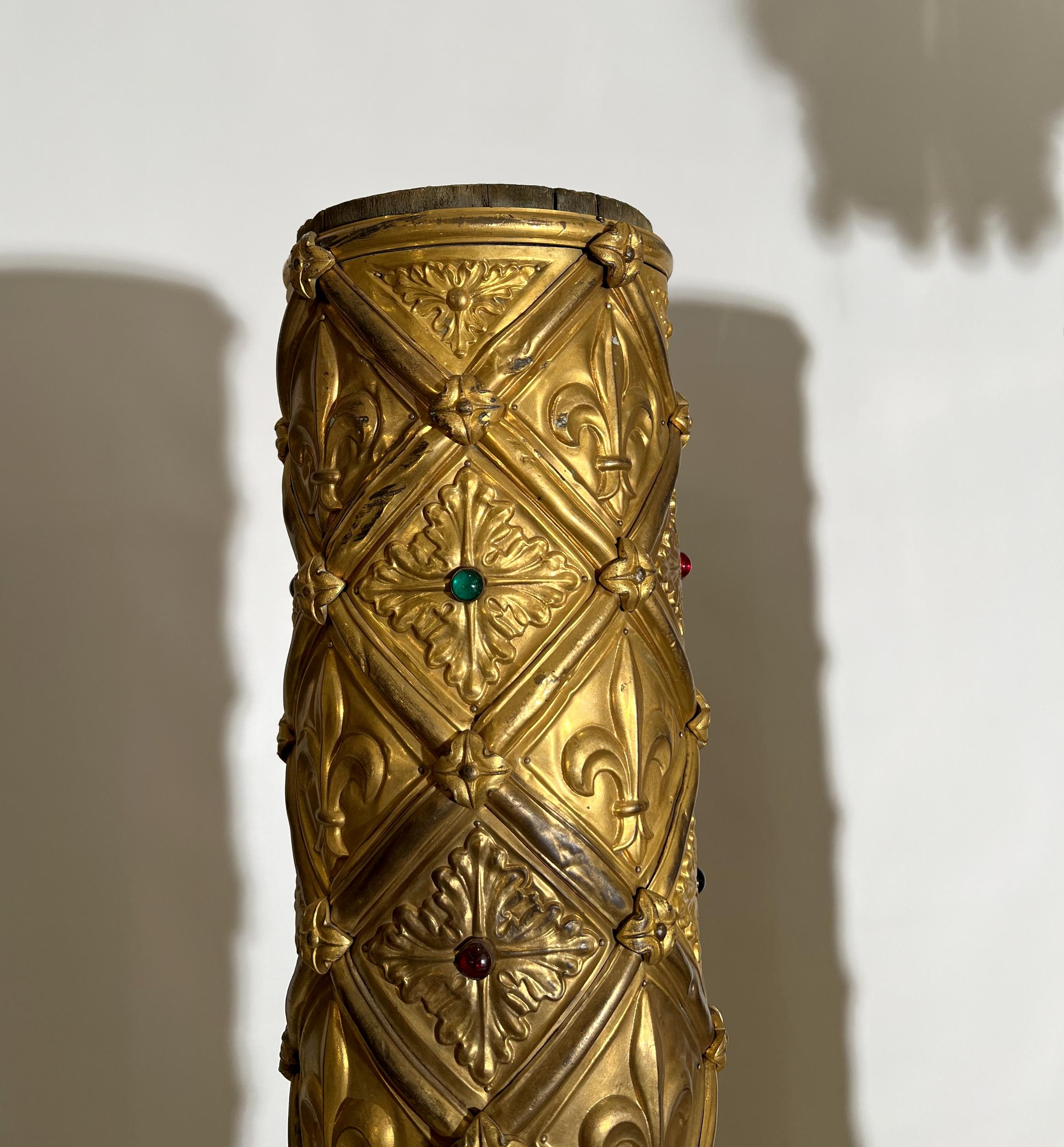 Forgé Quatre colonnes ornementales, France, vers 1850 en vente