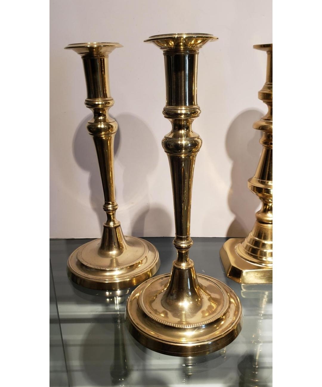Four Pairs of 19th Georgian Brass Candlesticks For Sale 7