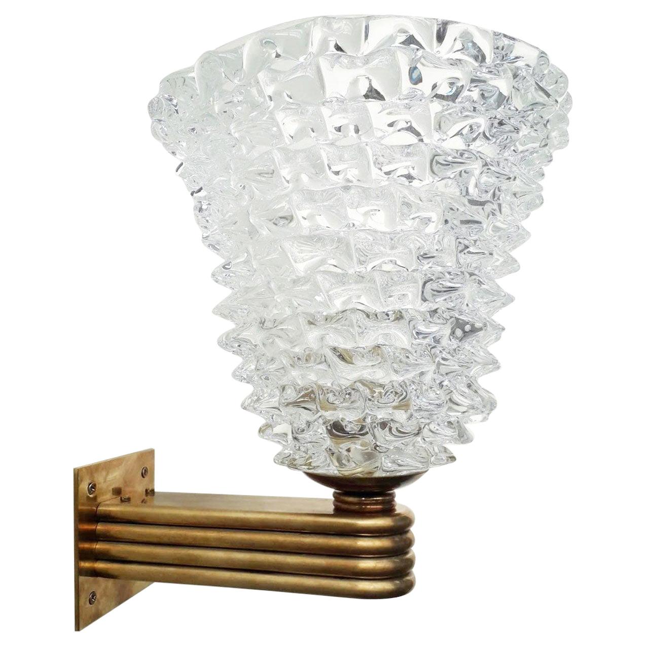 Original vintage Italian wall lights with clear Murano glass hand blown to create a beaked textured effect using Rostrato technique, mounted on brass bracket / Designed by Barovier e Toso, circa 1960s with original Barovier e Toso maker's mark on