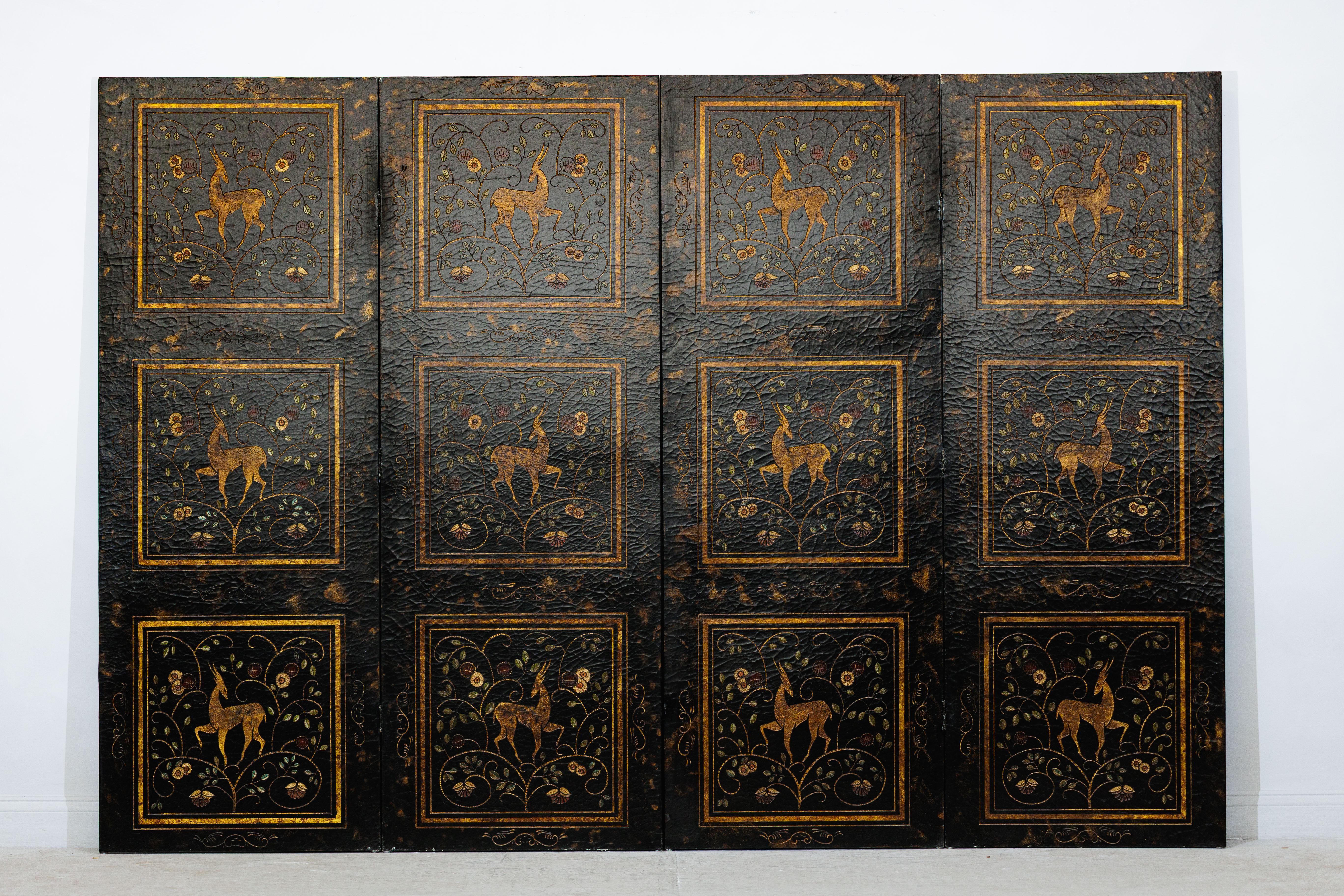 Four-Panel Gilt Black Lacquered Screen with Deer and Floral Motifs For Sale 6