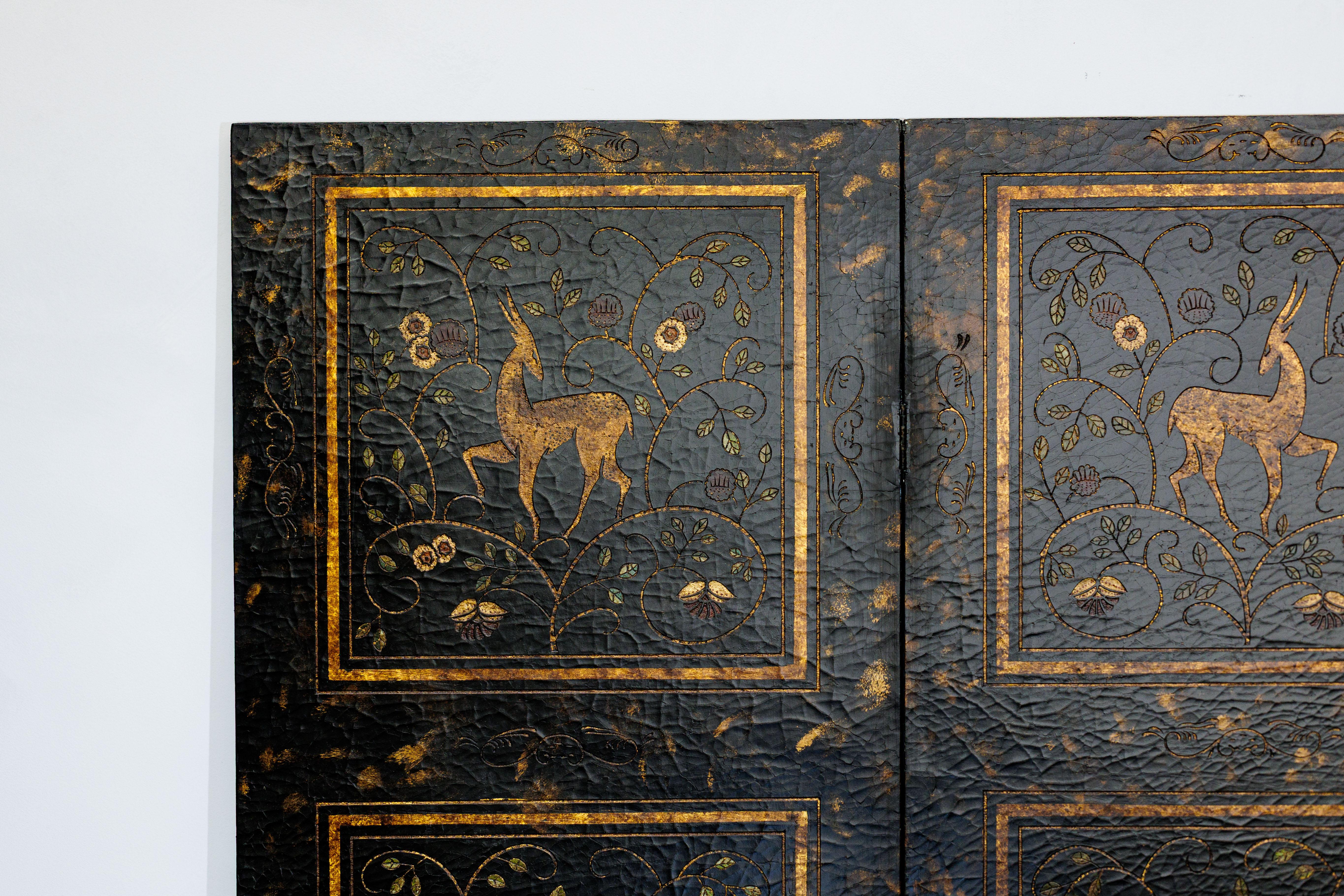 Four-Panel Gilt Black Lacquered Screen with Deer and Floral Motifs For Sale 1