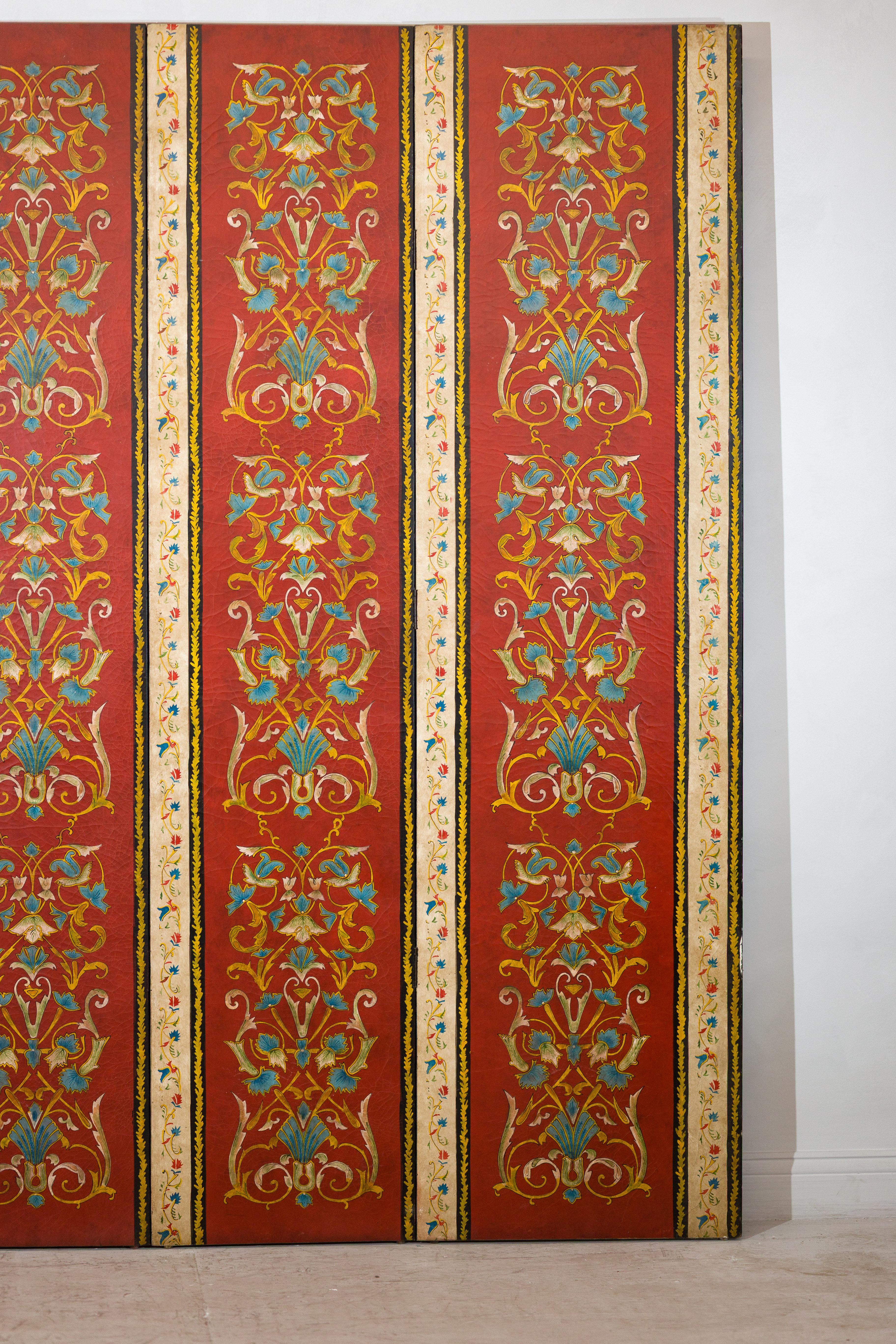 Four-Panel Red Lacquer Folding Screen with Hand-Painted Floral Scrollwork For Sale 3