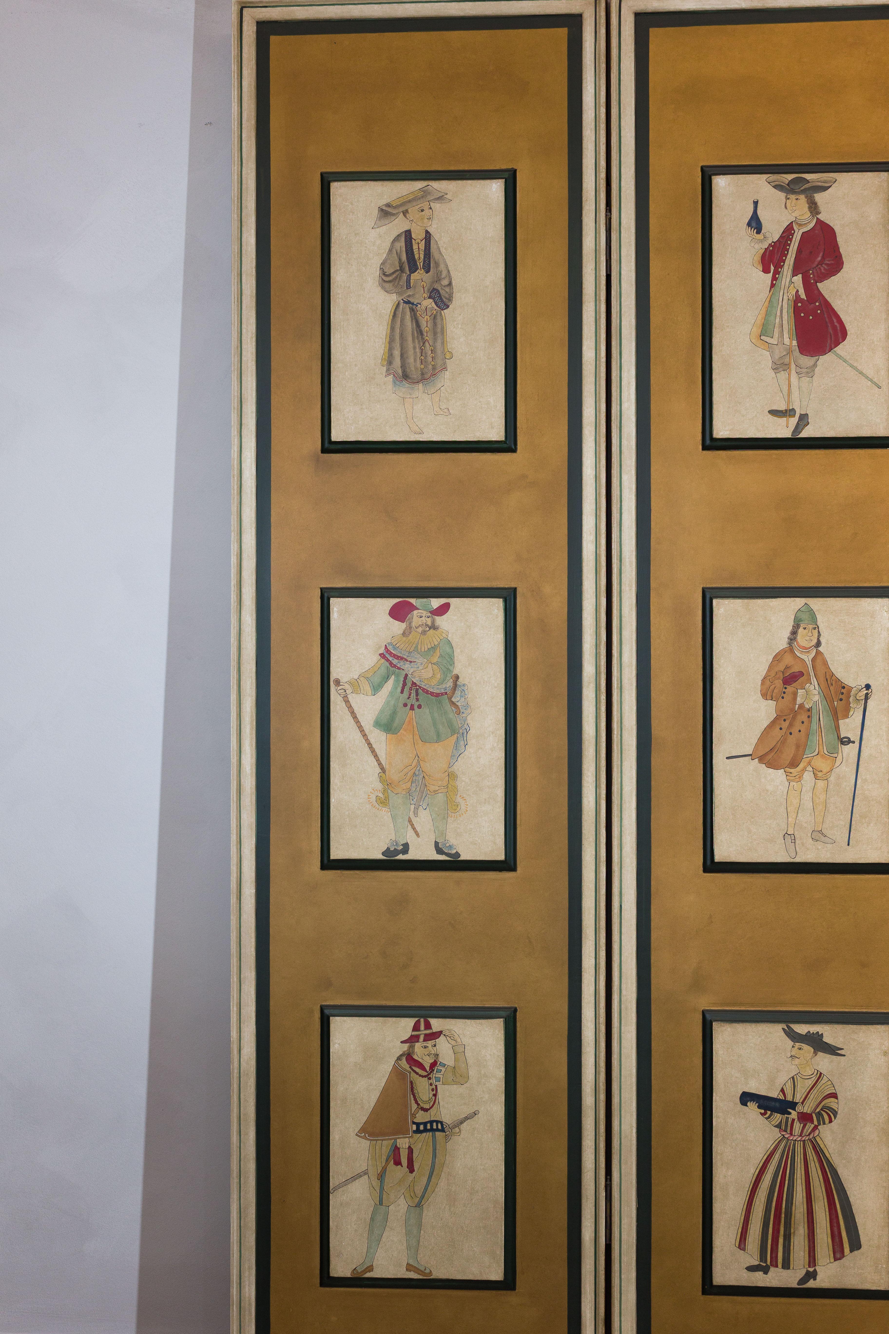 Paravento a quattro pannelli con figure di costumi teatrali dipinte su pannelli rialzati in vendita 8