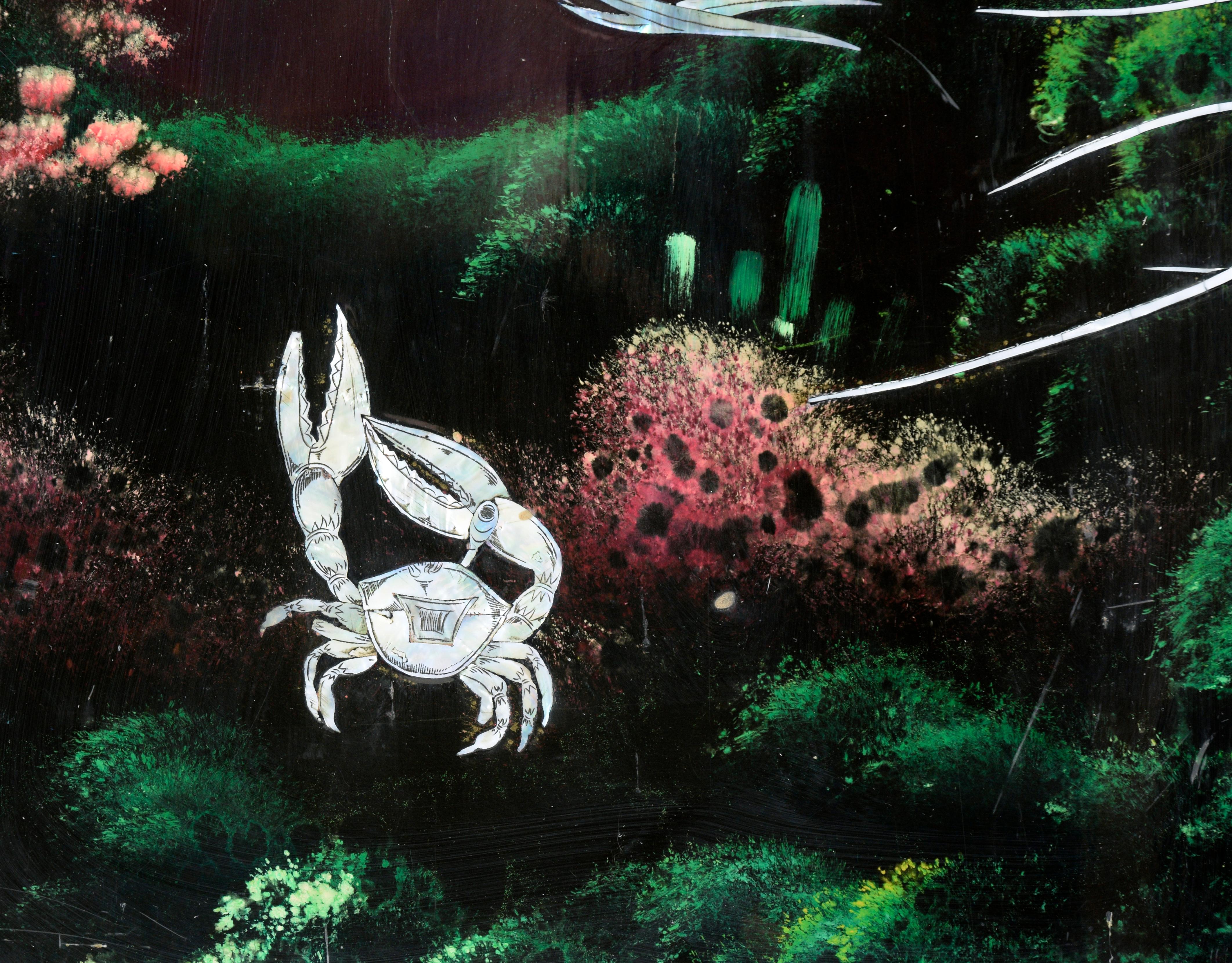 Tropische Unterwasserszene mit Perlmutt-Intarsien auf Holzplatte, vier Tafeln im Zustand „Relativ gut“ im Angebot in Soquel, CA