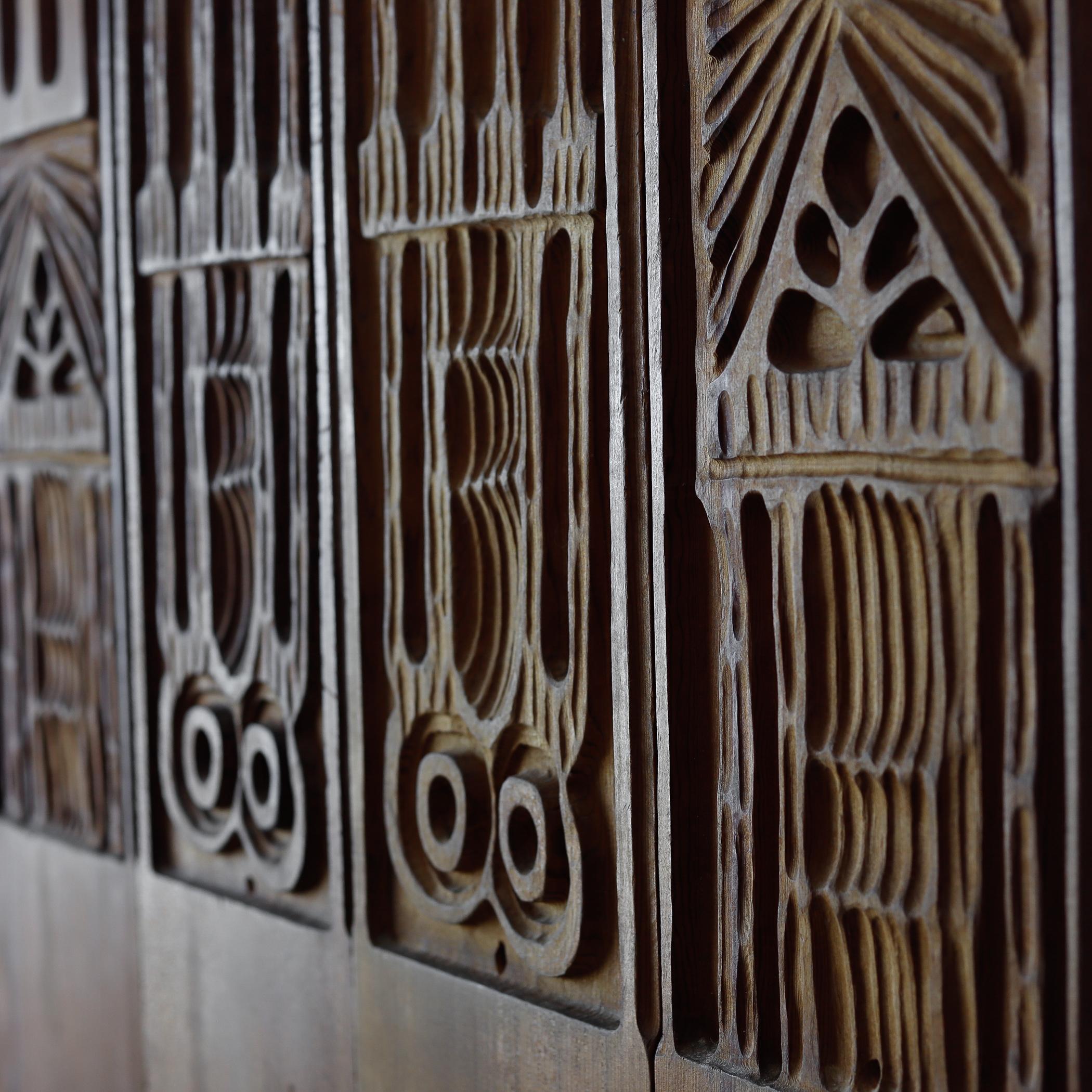 Four Panelcarve Redwood Bas Relief Panels, Evelyn Ackerman California Modern In Good Condition For Sale In Raleigh, NC