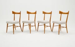 Four Paul McCobb Bow Tie Dining Chairs. Restored. Maple, Off White/Beige Boucle