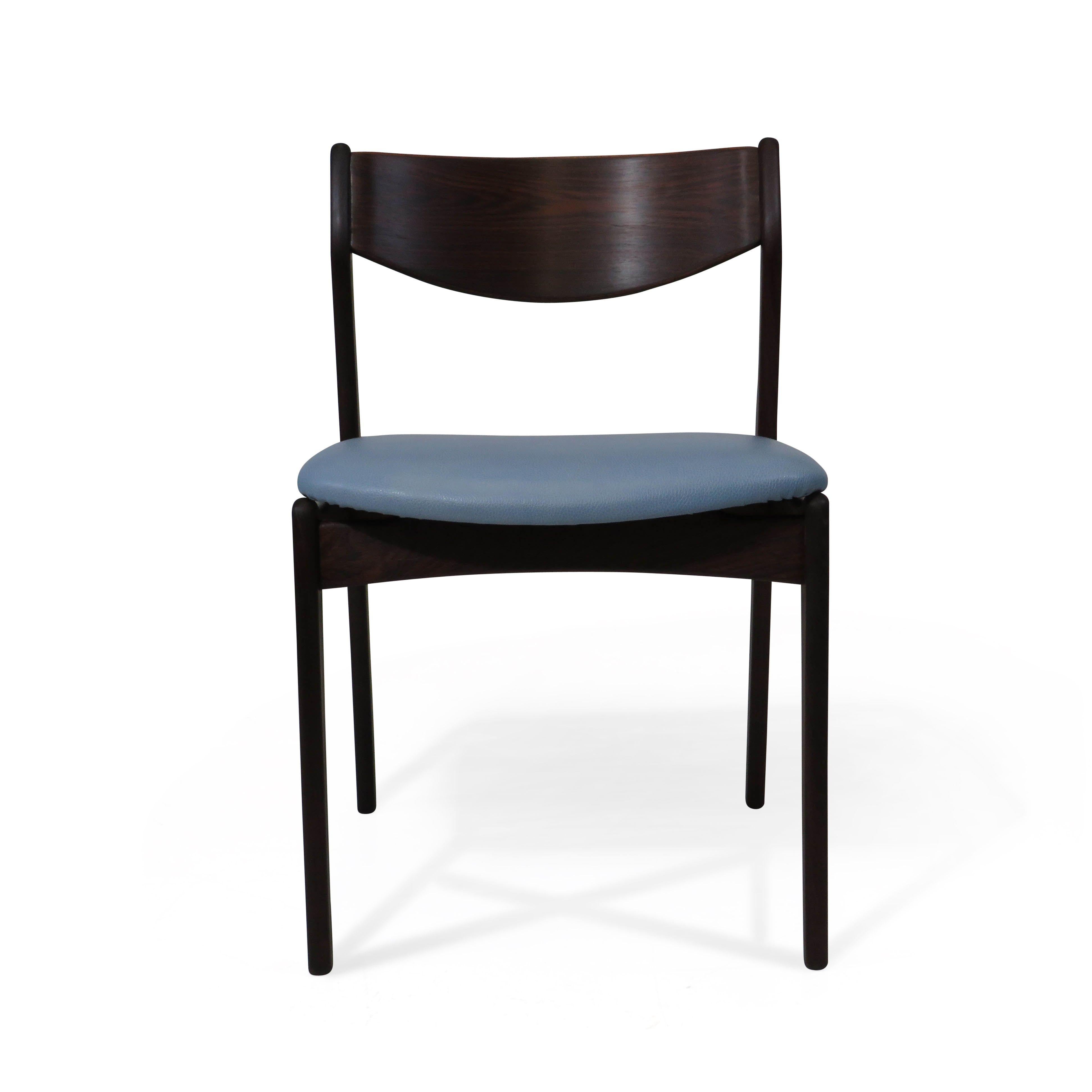 20th Century Four PE Jorgensen Danish Rosewood Dining Chairs in Sky Blue Leather For Sale