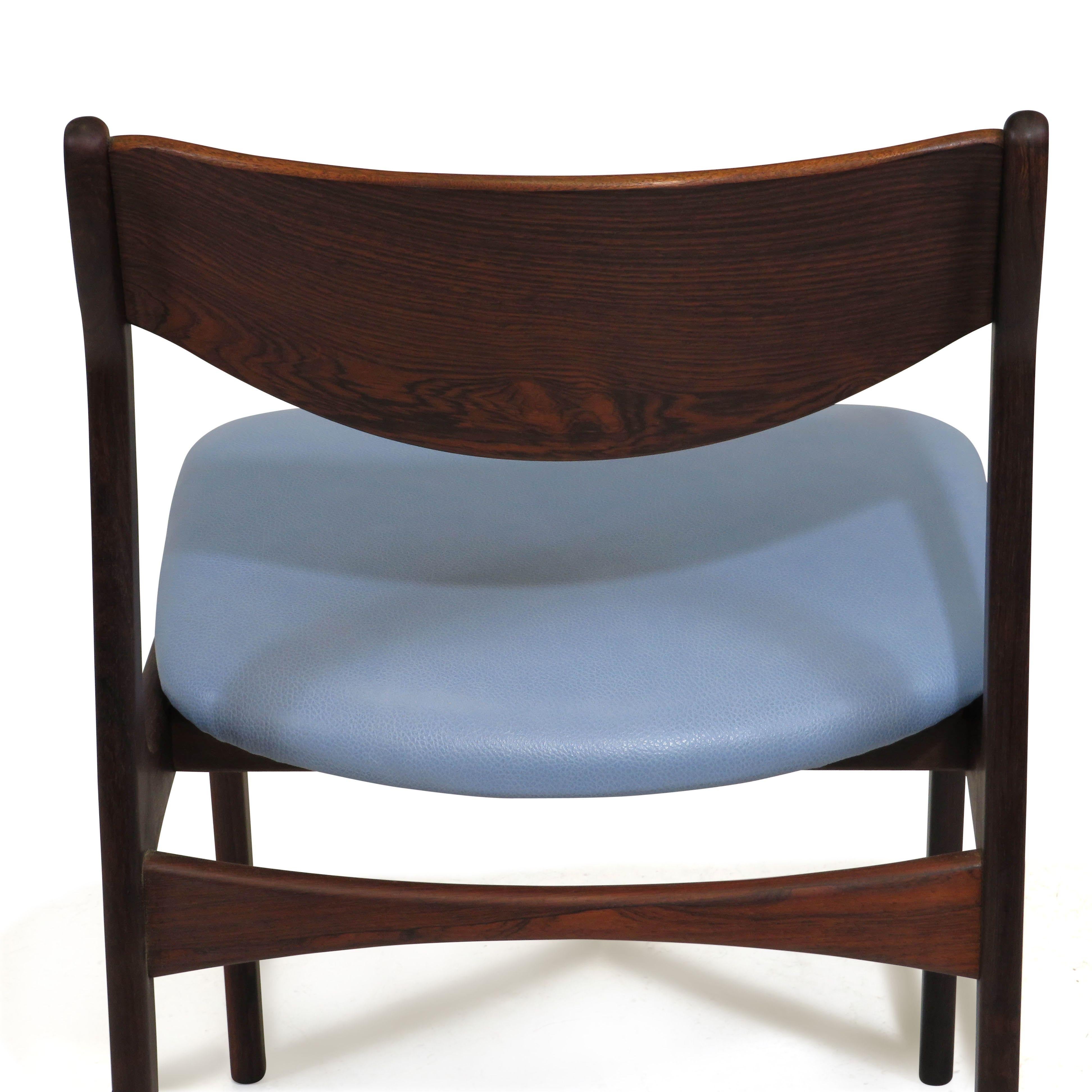 Four PE Jorgensen Danish Rosewood Dining Chairs in Sky Blue Leather For Sale 4