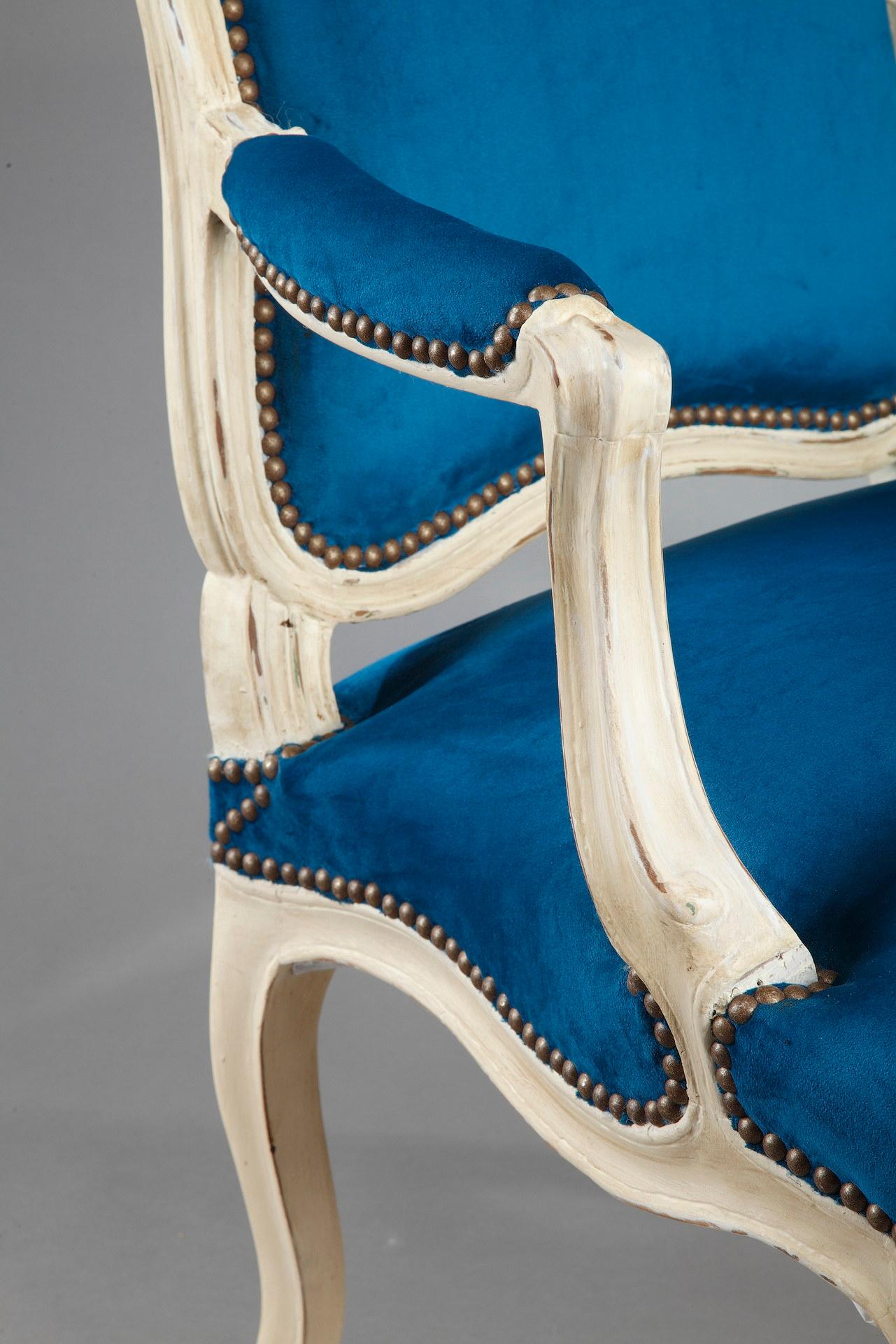 Four Peacock Blue Velvet Armchairs from the Louis XV Period For Sale 7