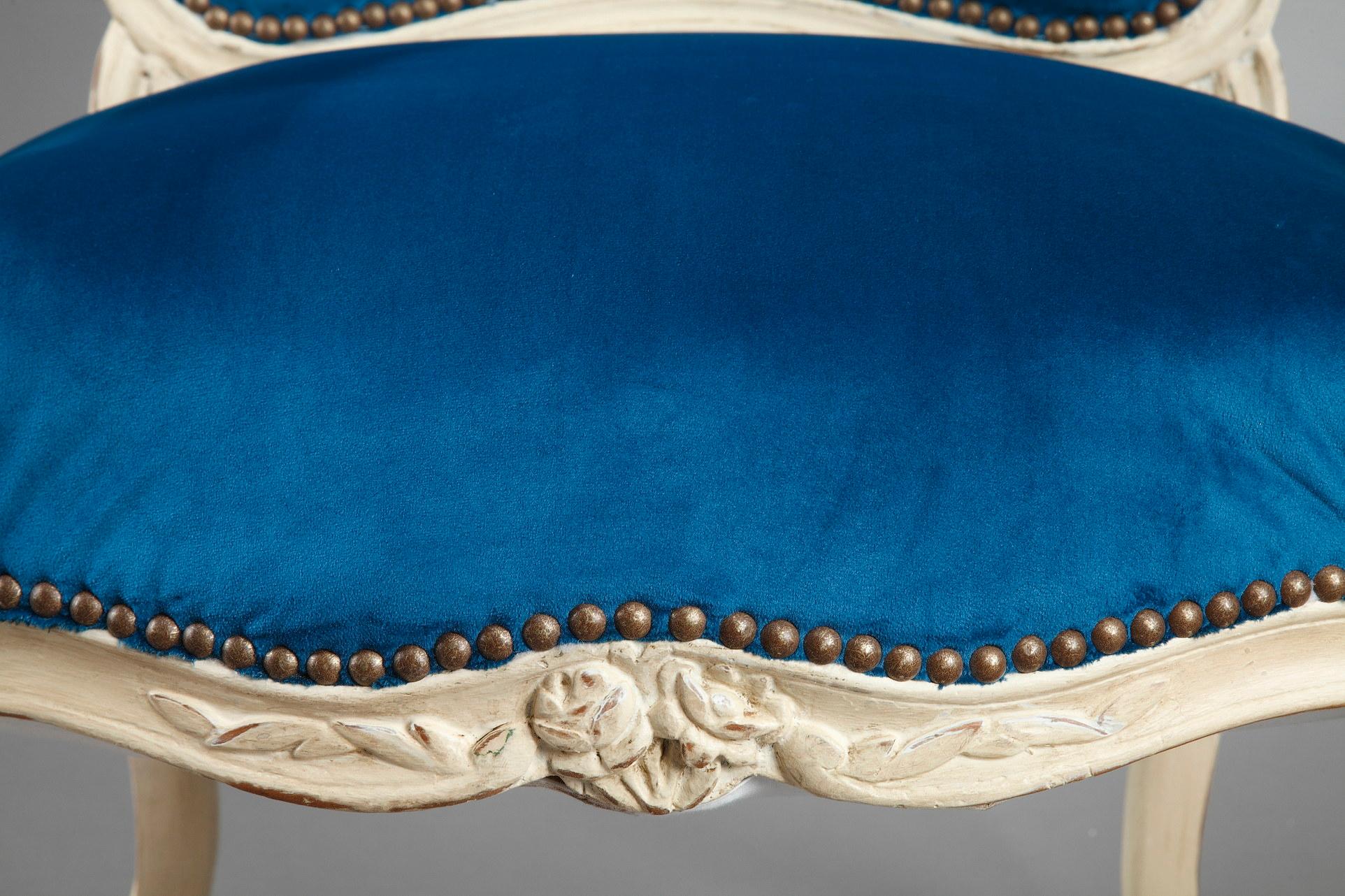 Four Peacock Blue Velvet Armchairs from the Louis XV Period For Sale 13