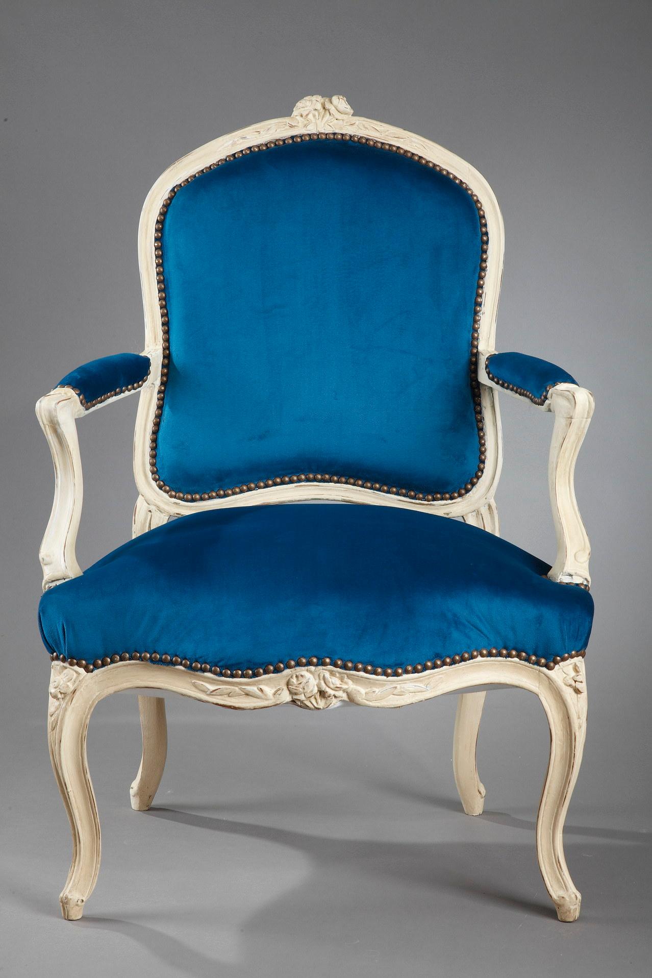 Four Peacock Blue Velvet Armchairs from the Louis XV Period For Sale 3