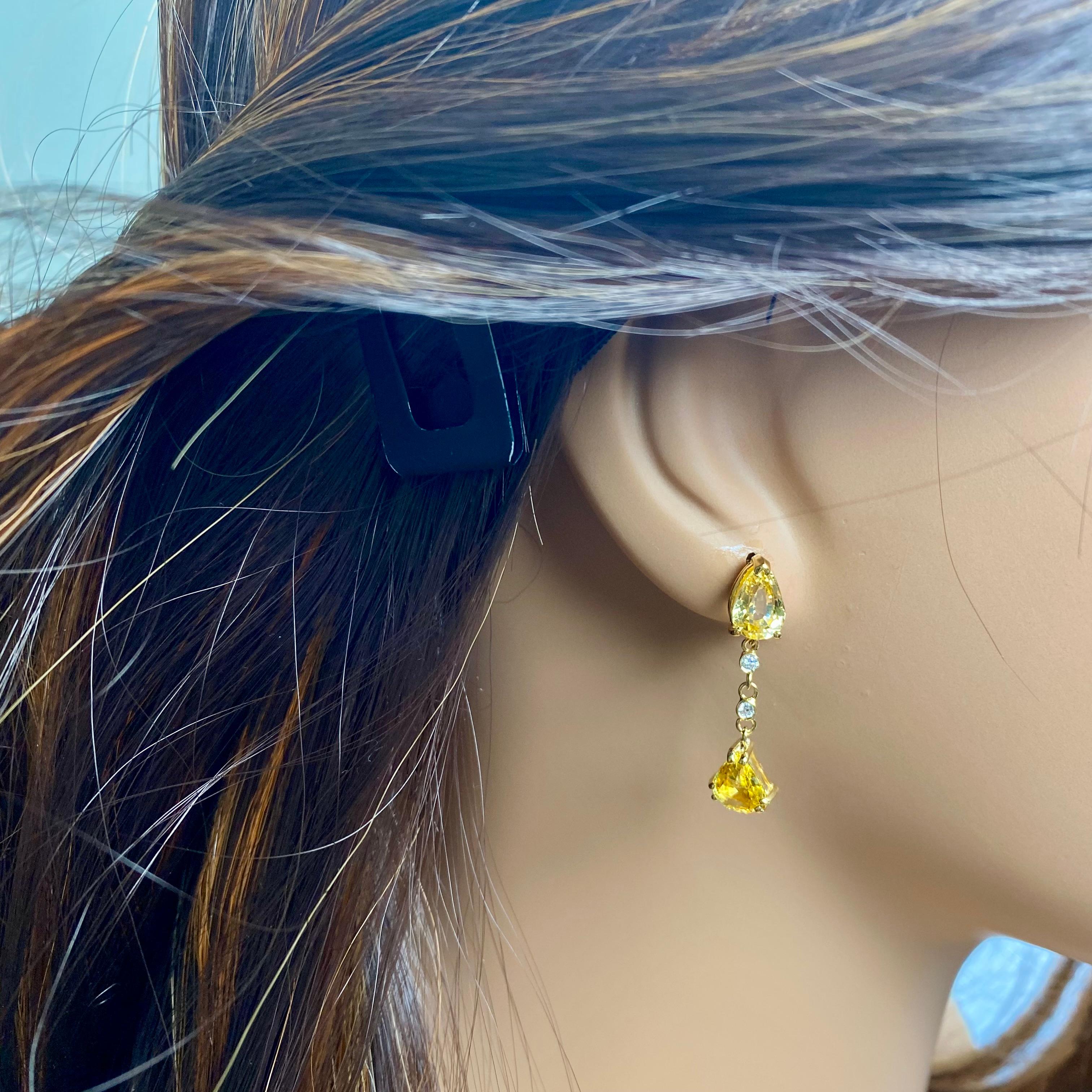 Four Pear Ceylon Yellow Sapphire Diamond 5.30 Carat Gold 1.20 Inch Long Earrings For Sale 2