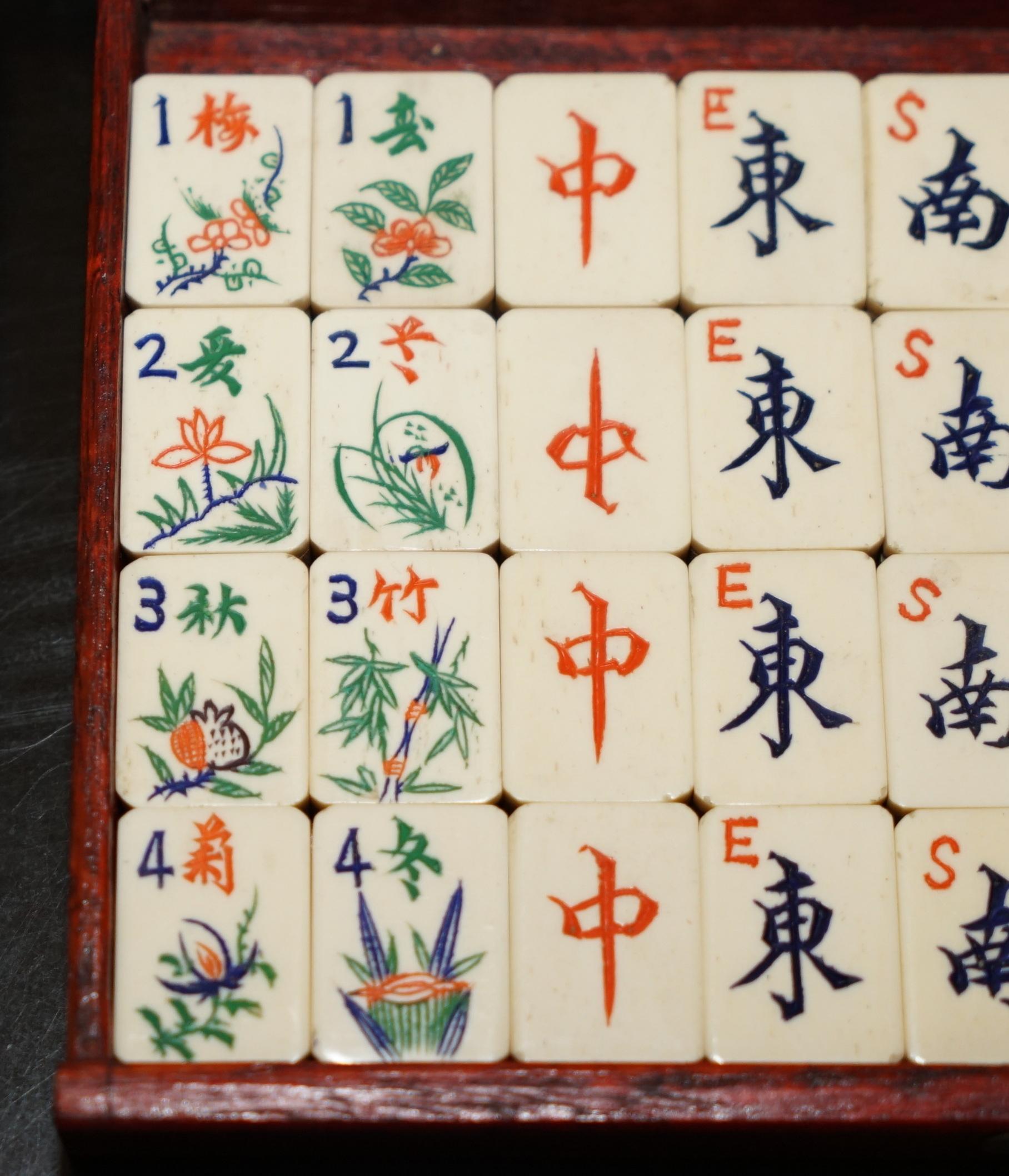 FOUR PERSON ANTIQUE MAHJONG SUITE CIRCA 1920's CHINESE EXPORT PERIOD WITH STAND For Sale 5