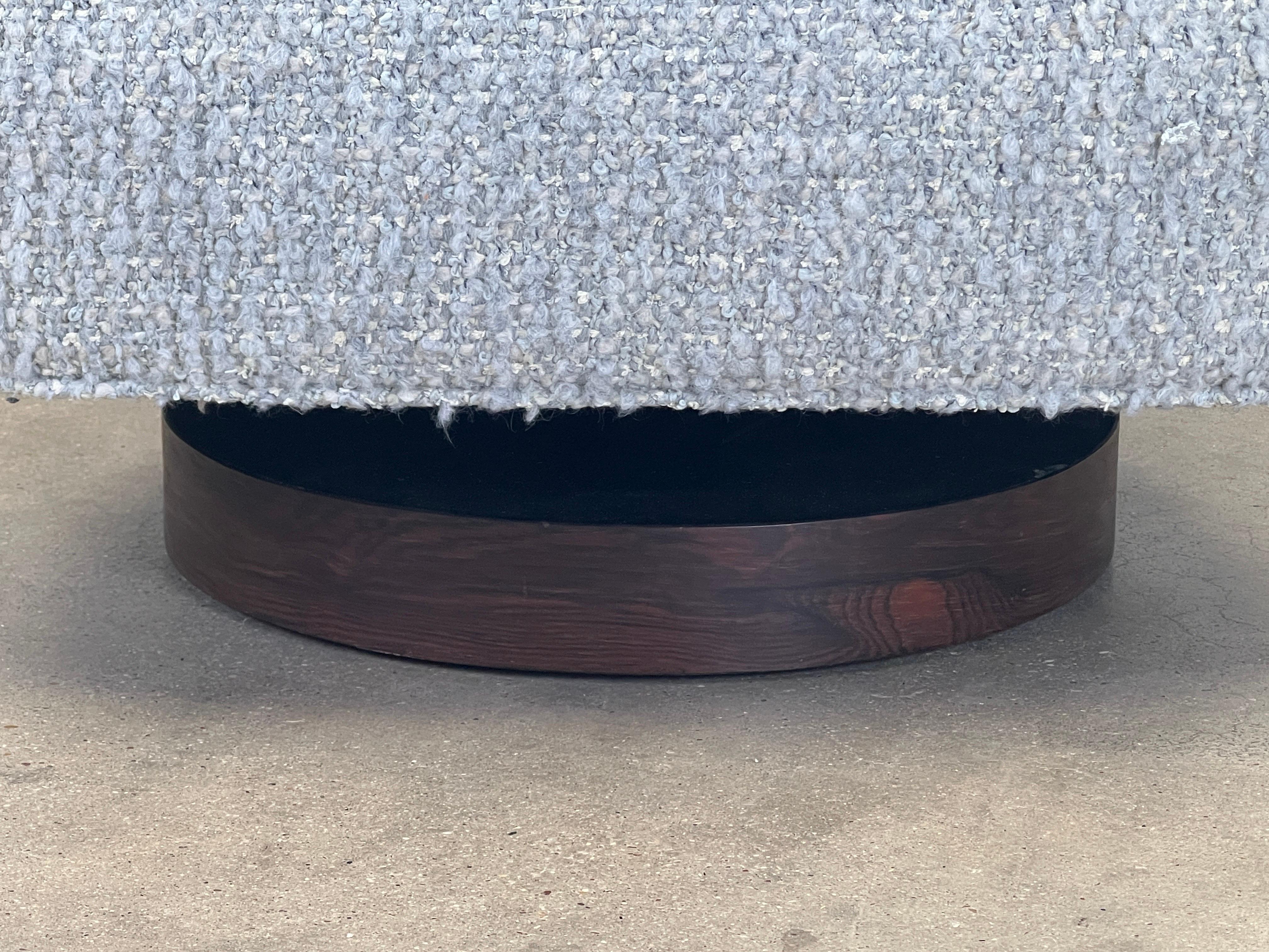 Quatre petites chaises pivotantes et à bascule de Milo Baughman en vente 12