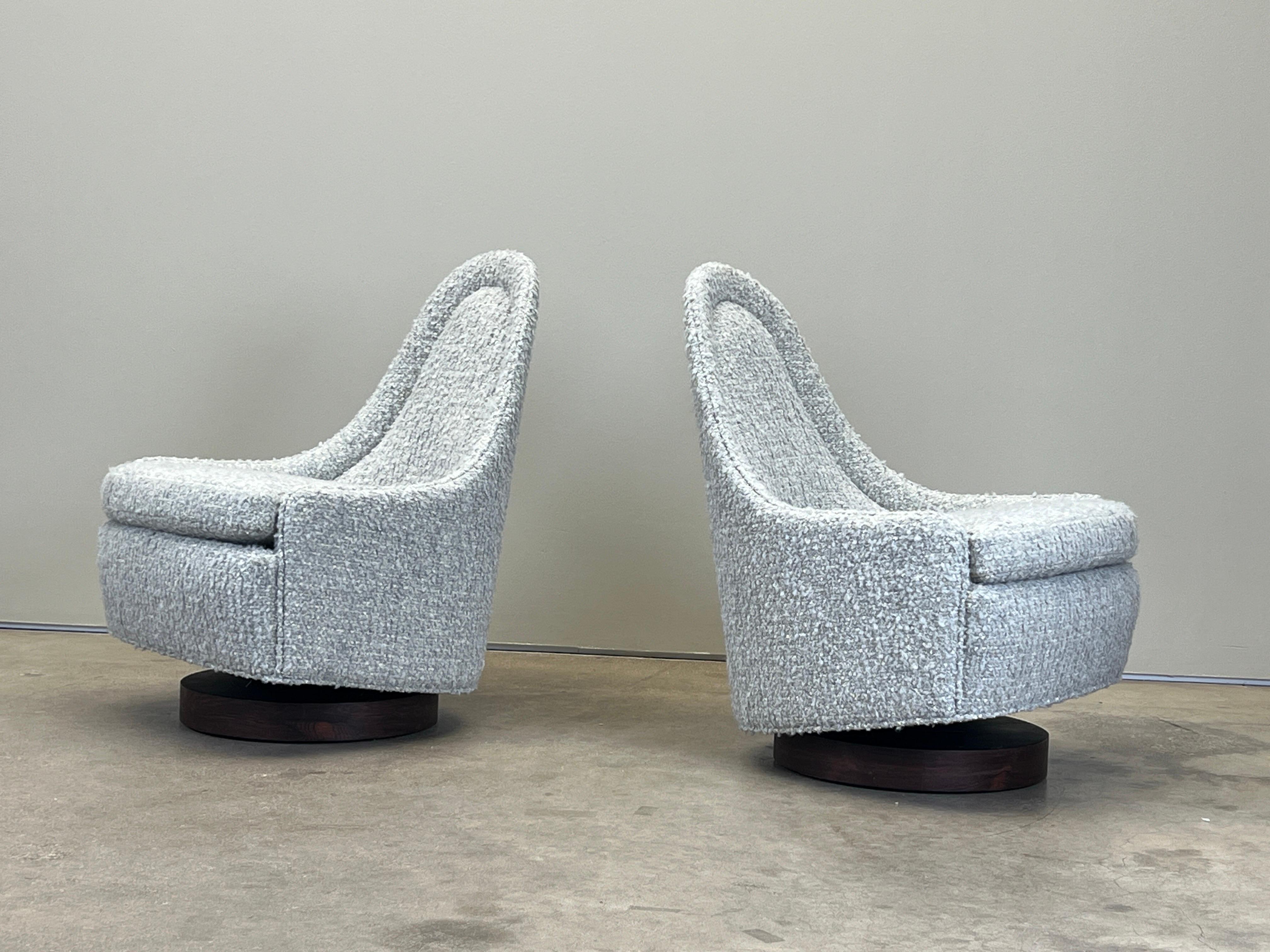 Quatre petites chaises pivotantes et à bascule de Milo Baughman en vente 3