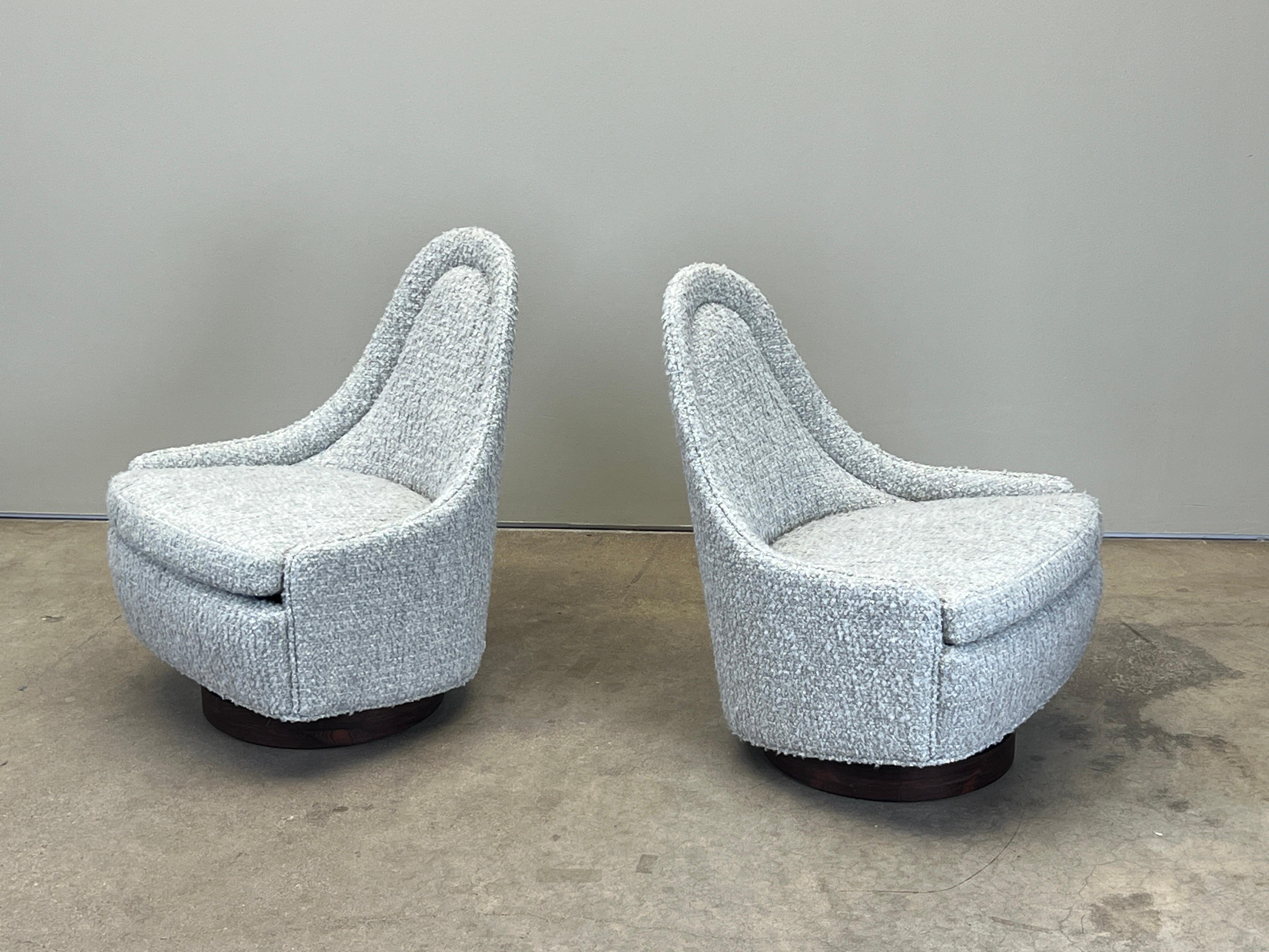 Quatre petites chaises pivotantes et à bascule de Milo Baughman en vente 4