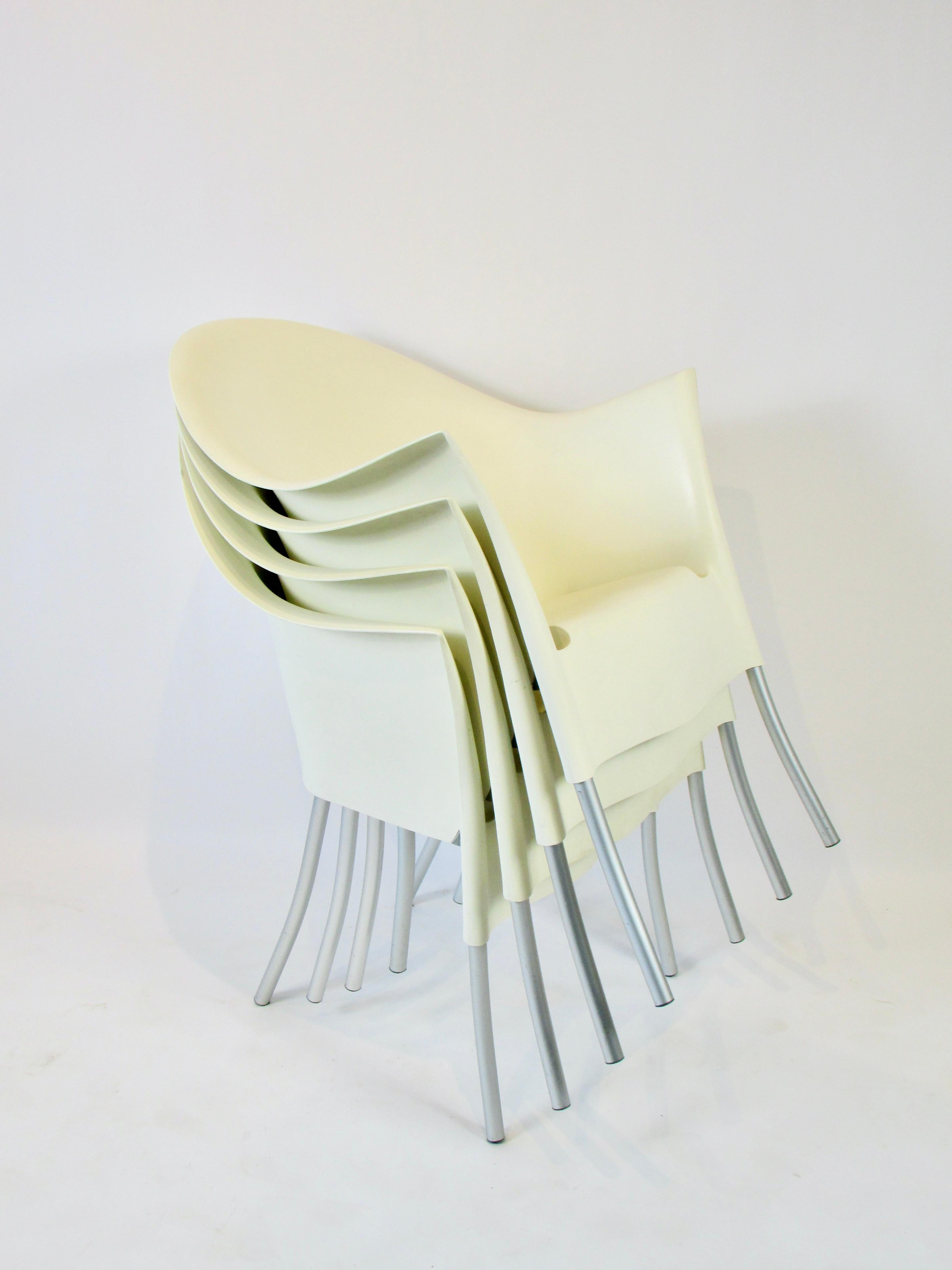 Quatre chaises empilables de Phillipe Starck Lord Yo Aleph fabriquées en Italie en vente 4