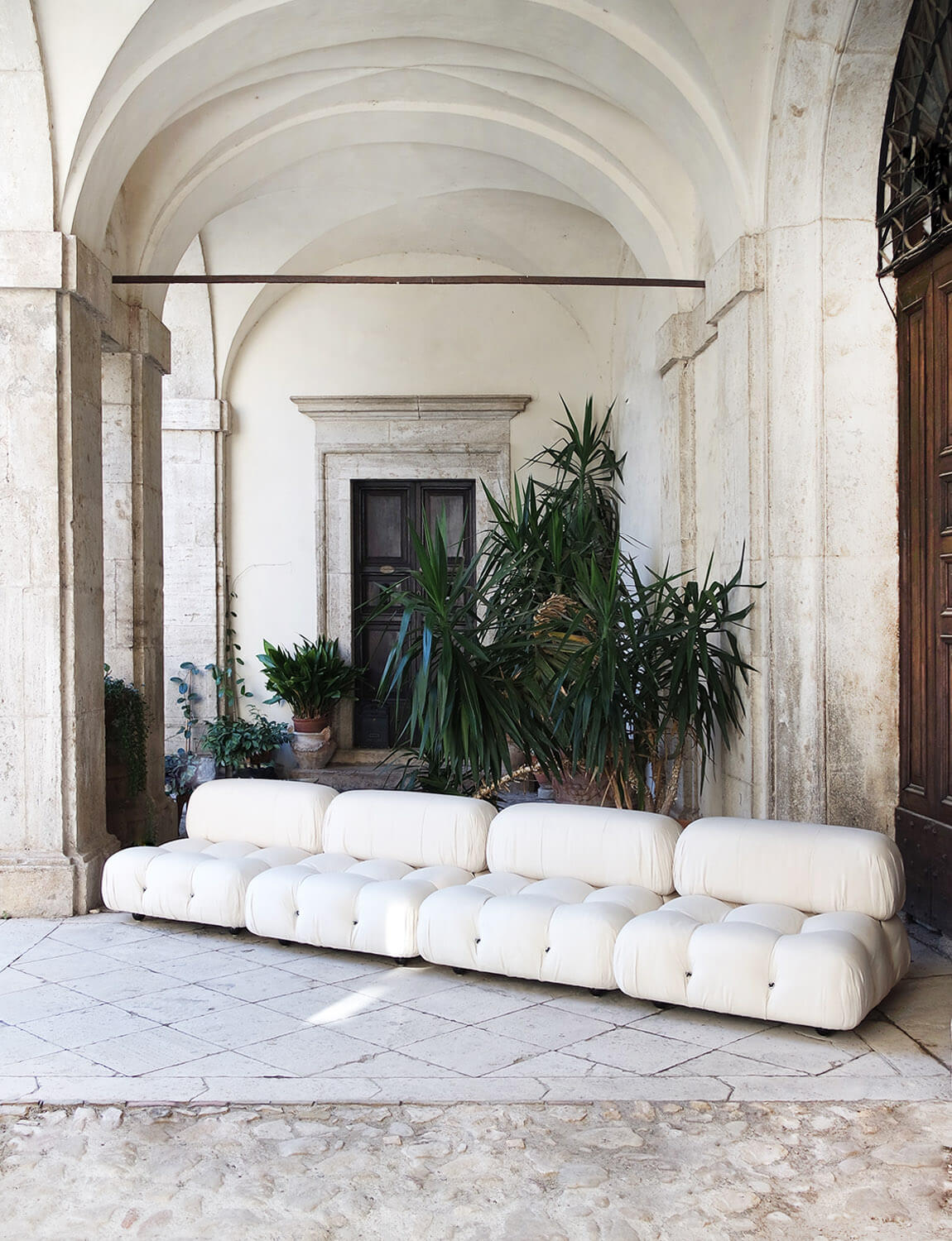 Four Piece 1970s B&B Italia Cream Camaleonda Sofa by Mario Bellini