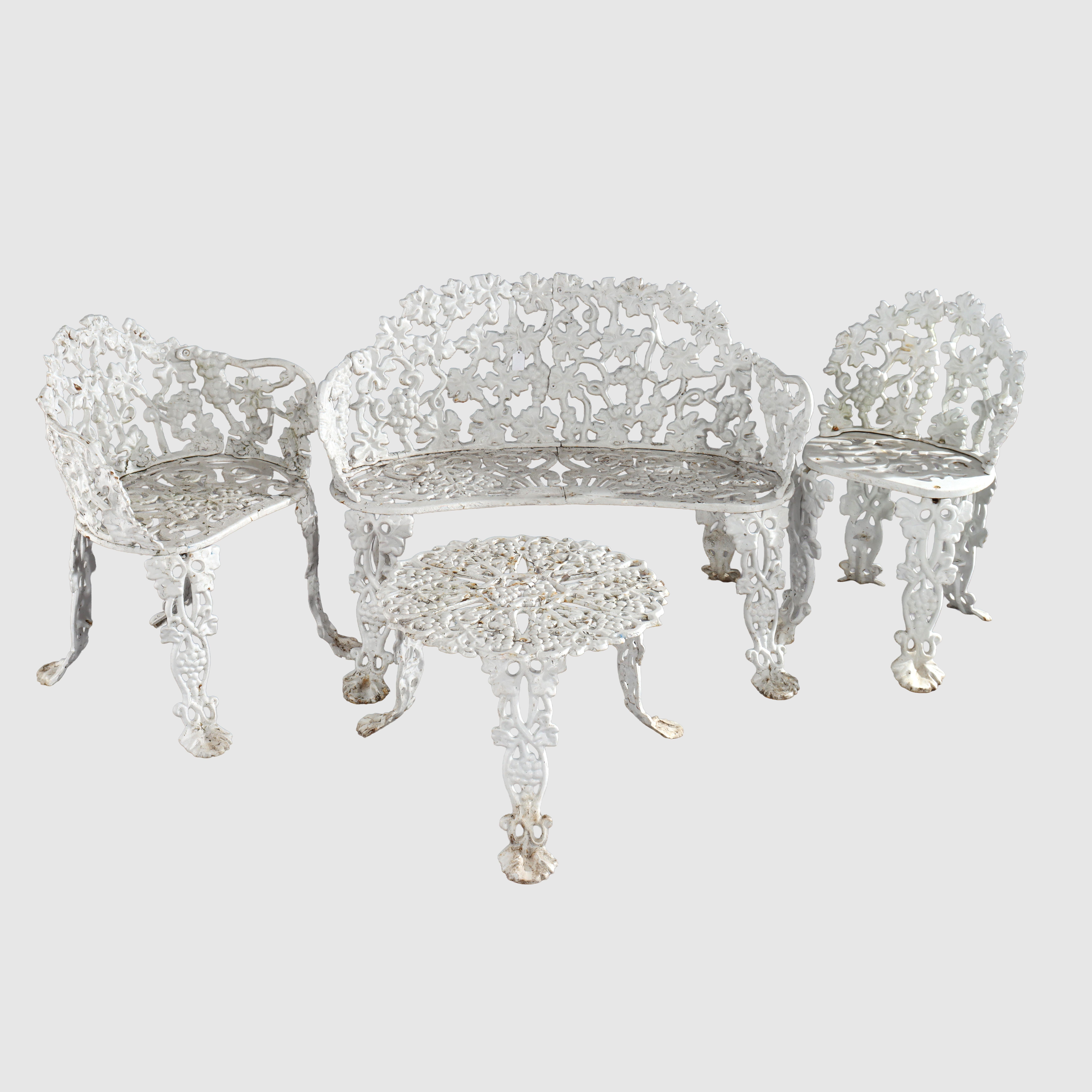 Set da giardino in ghisa Coalbrookdale attr, quattro pezzi, C1930

Misure - 
Sedia piccola - 27 1/2