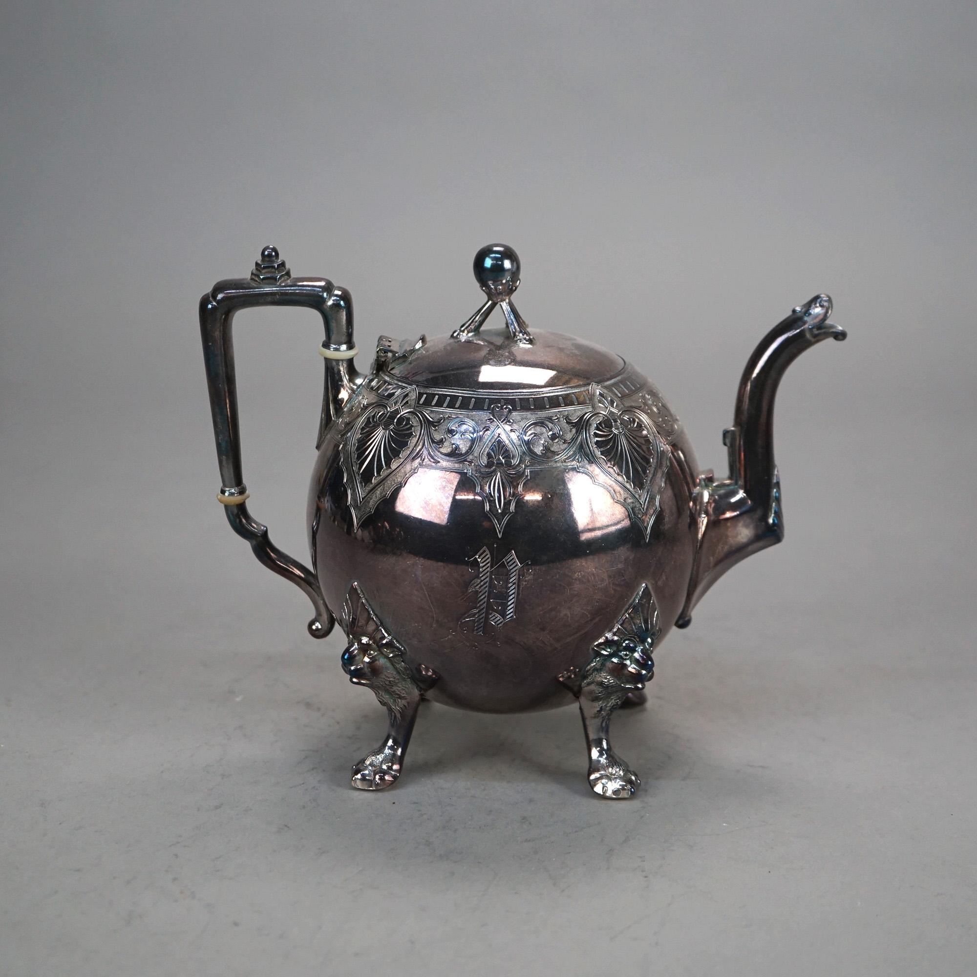 Servizio da tè antico a quattro pezzi con piede d'artiglio figurato in argento C1890 In condizioni buone in vendita a Big Flats, NY