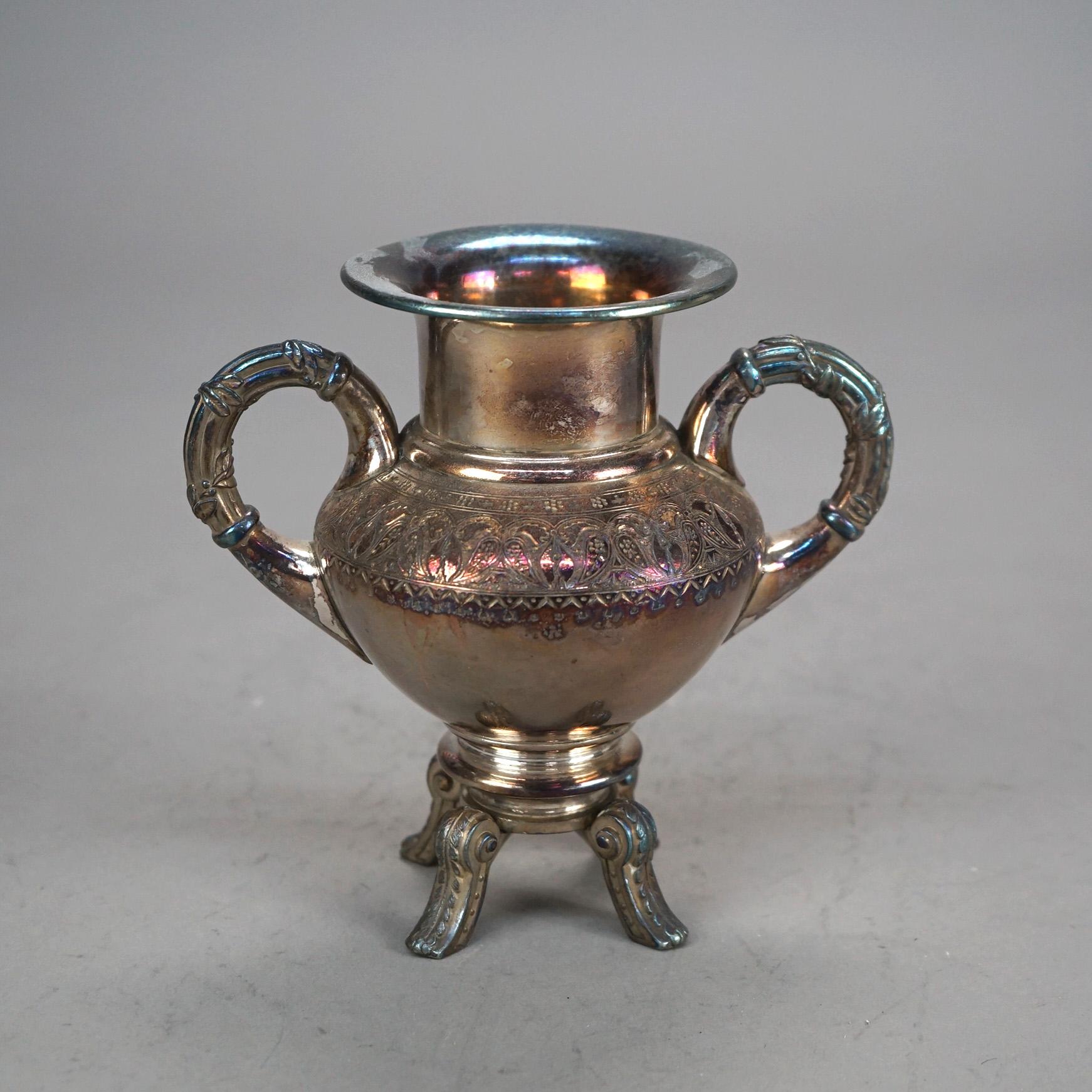 Juego de té antiguo de cuatro piezas con pie plateado C1890 en venta 7