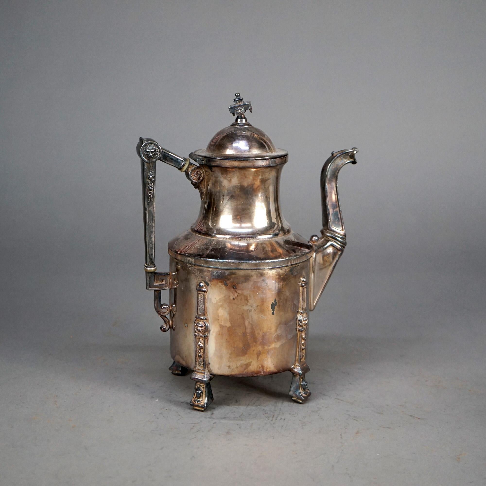Juego de té antiguo de cuatro piezas con pie plateado C1890

Medidas - 10,5 