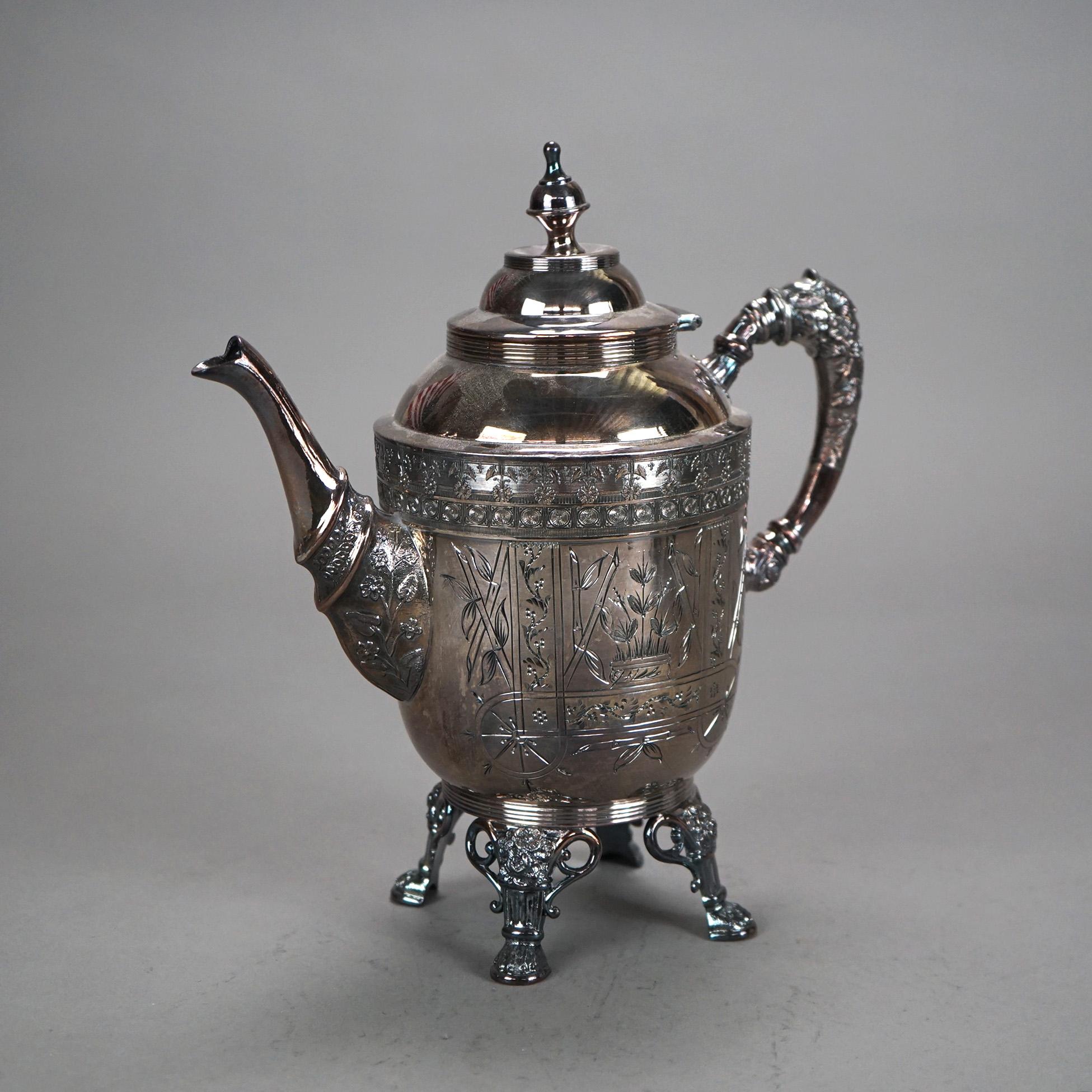 Servizio da tè con piedini in quattro pezzi antico placcato in argento C1890 In condizioni buone in vendita a Big Flats, NY