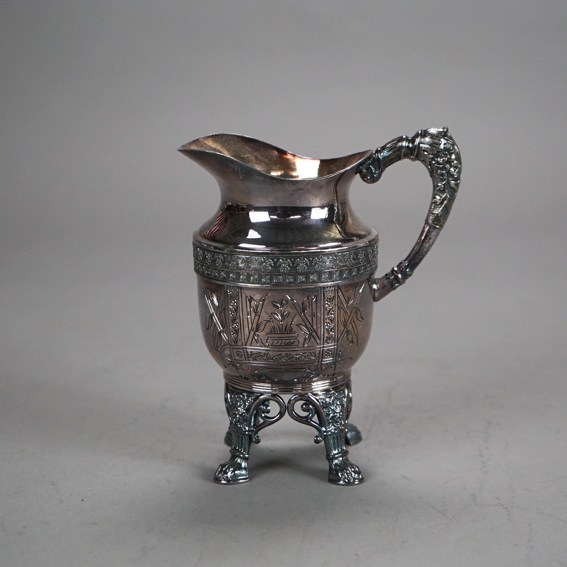 Servizio da tè con piedini in quattro pezzi antico placcato in argento C1890 in vendita 1