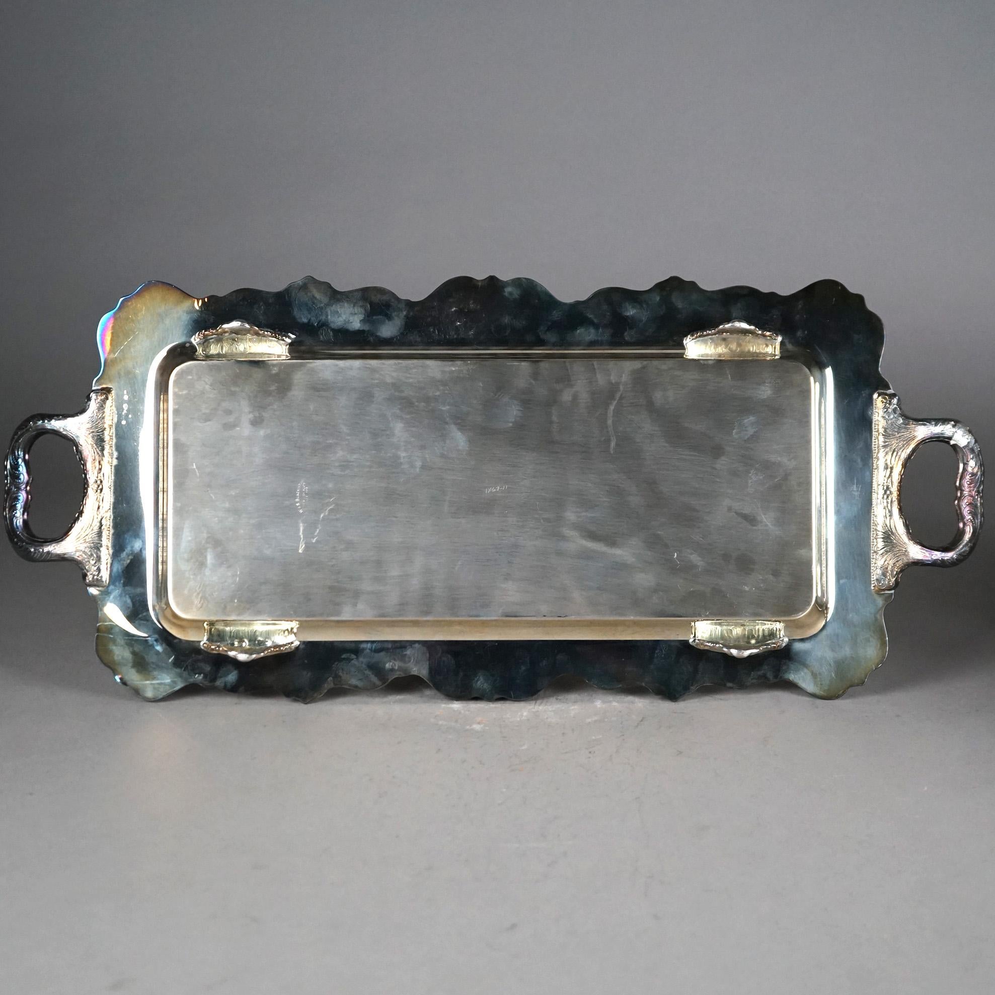 Servizio da tè con piedini in quattro pezzi antico placcato in argento C1890 in vendita 2
