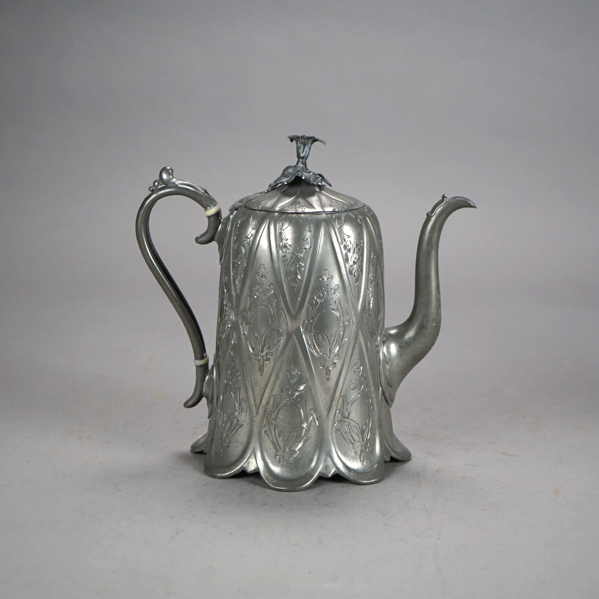 Placcato argento Servizio da tè antico in argento placcato in quattro pezzi C1890 in vendita